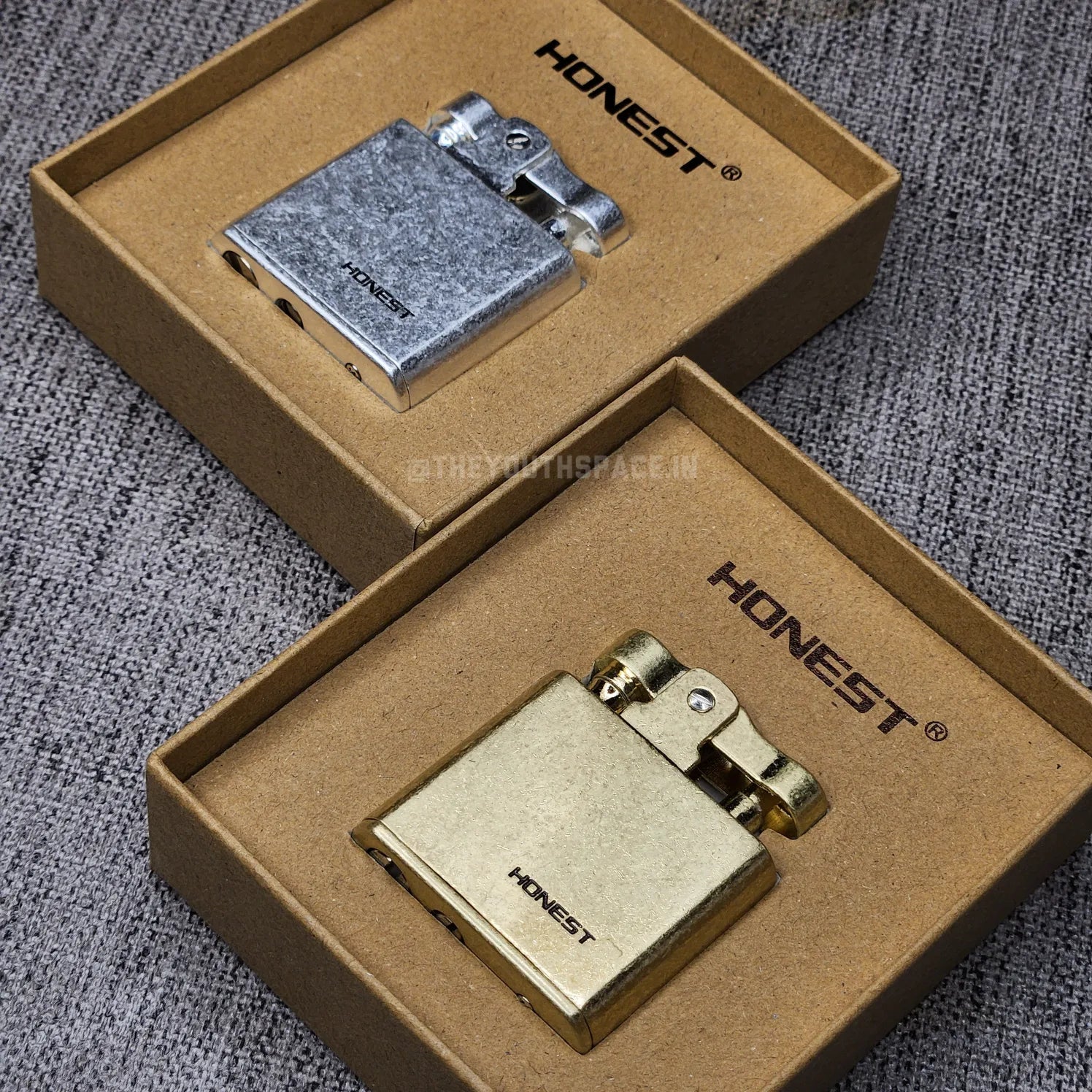 Honest Press Down Vintage Kerosene Lighter