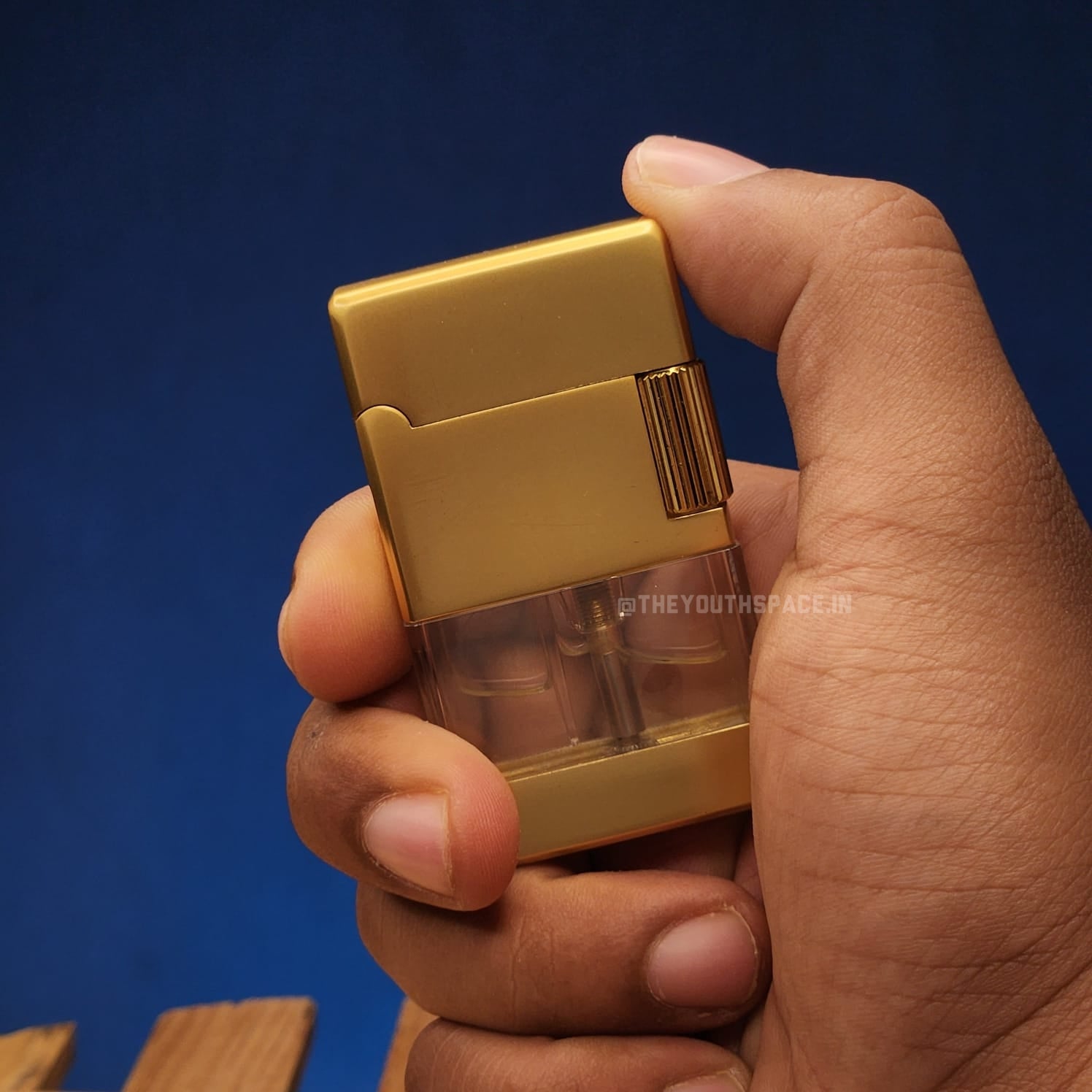 Dual Flame Mode Sleek Lighter (Metallic)