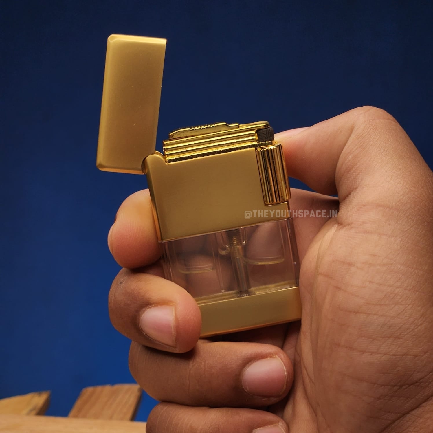 Dual Flame Mode Sleek Lighter (Metallic)