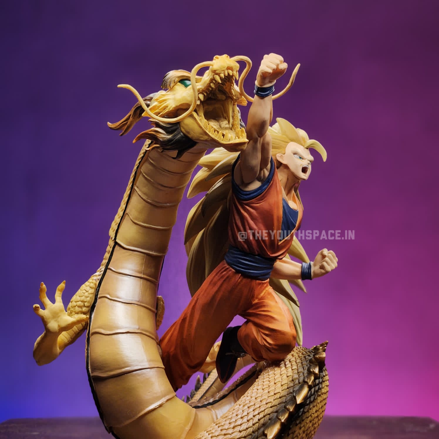 GOKU SUPER SAIYAN 3 WITH GOLDEN DRAGON ACTION FIGURE - DRAGON BALL