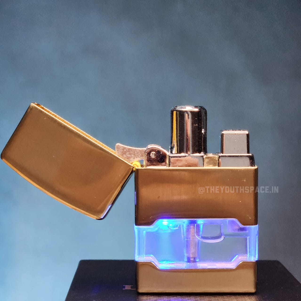 Lumi Tank Red Flame Jet Lighter (Metallic)