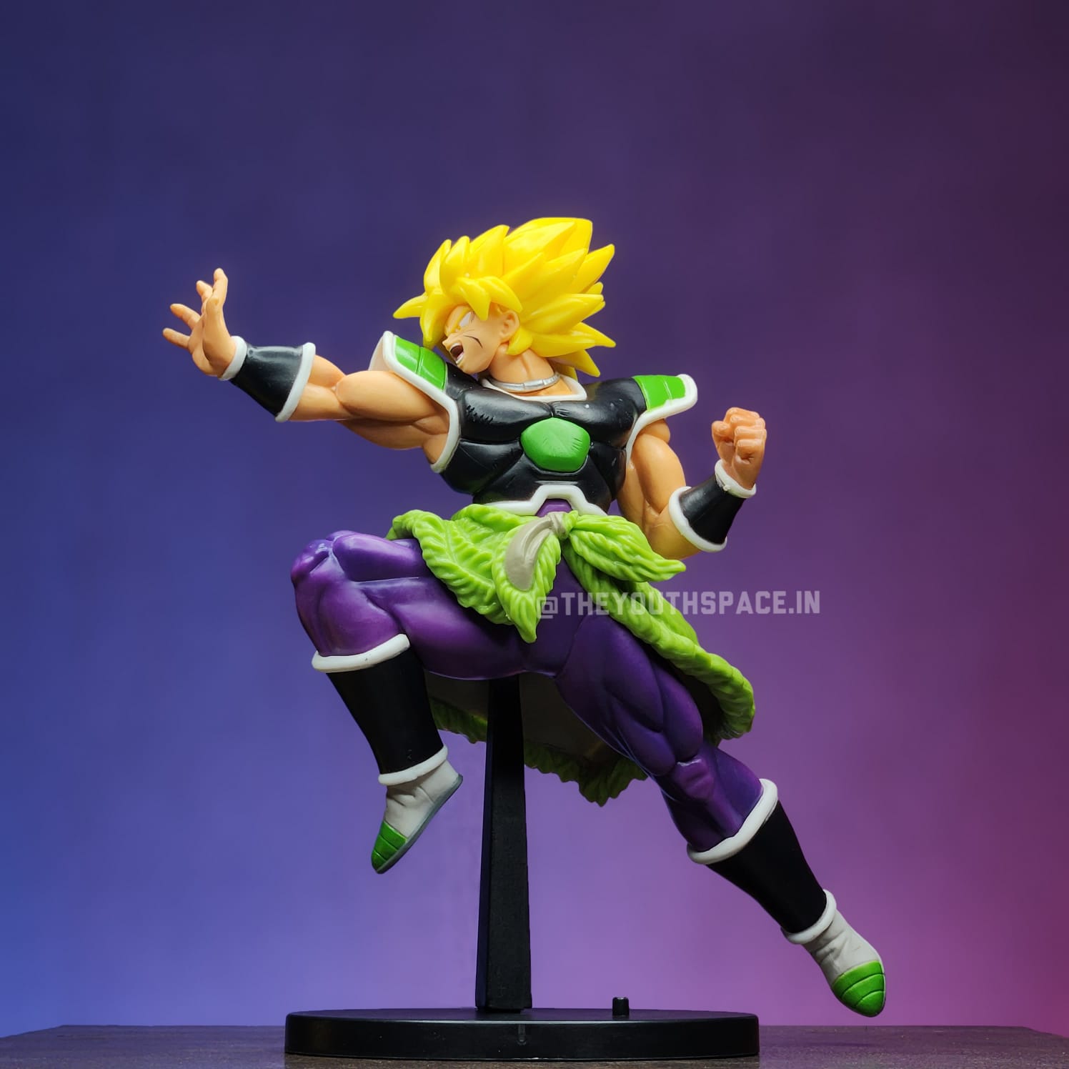 Dragon ball z online action figures broly