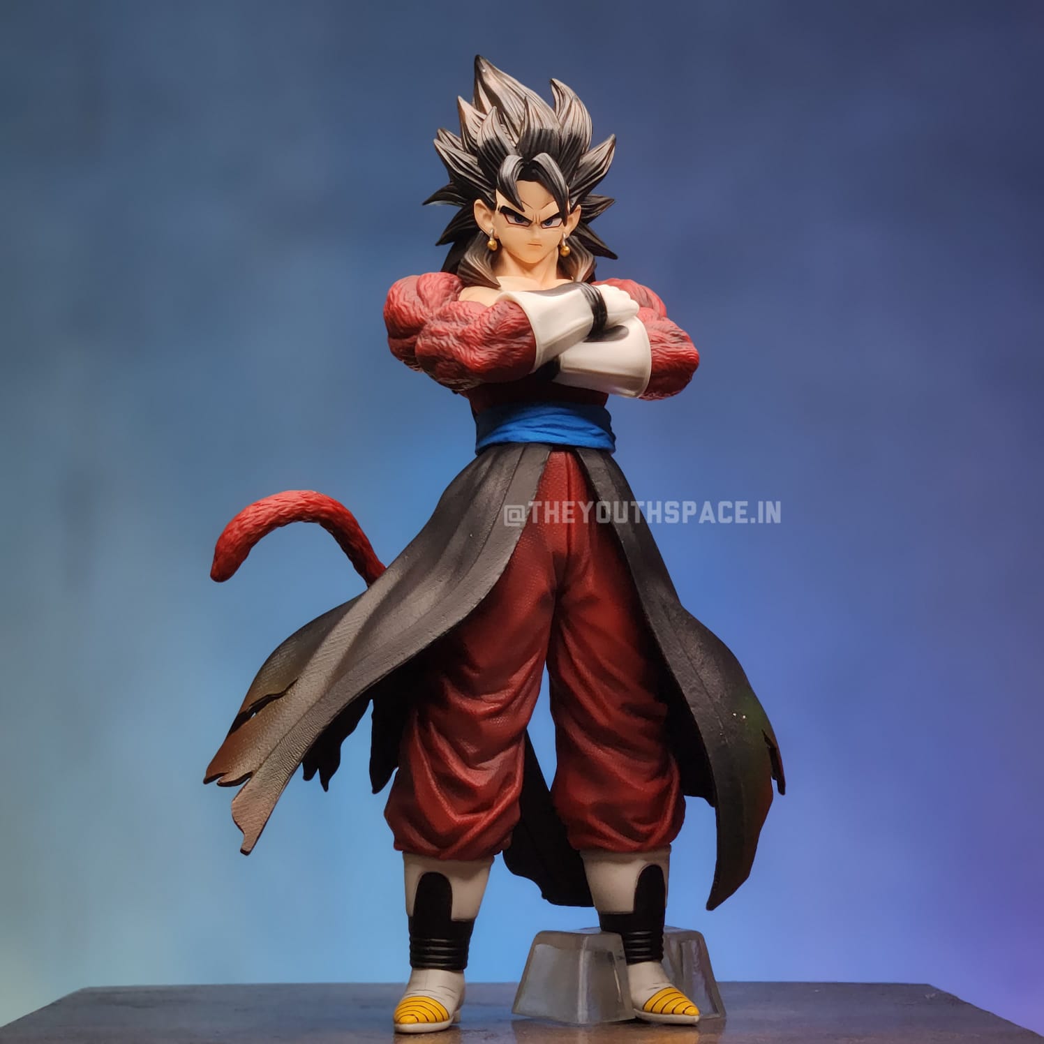 SSJ4 Vegito with LEDs figure (29cms) - Dragon Ball