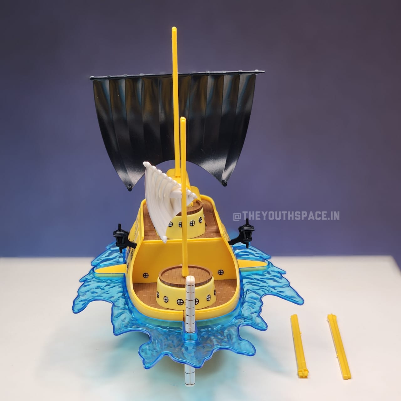 Trafalgar Law's DIY Submarine - One Piece