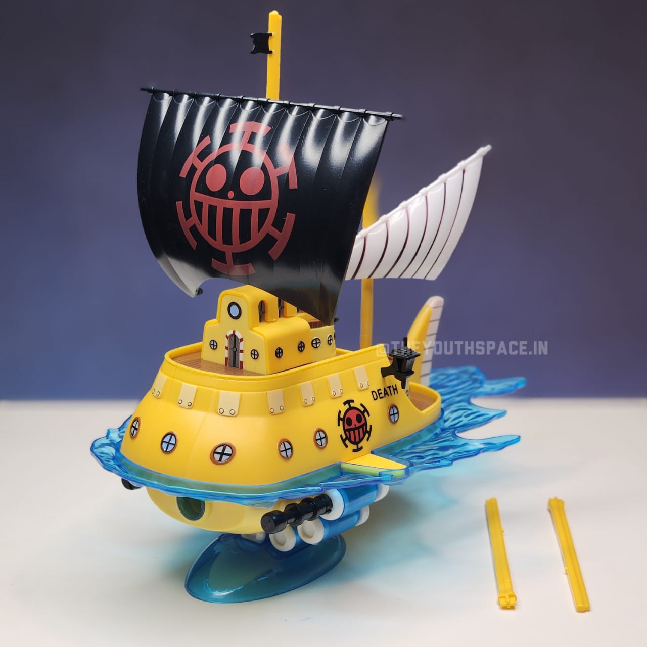 Trafalgar Law's DIY Submarine - One Piece