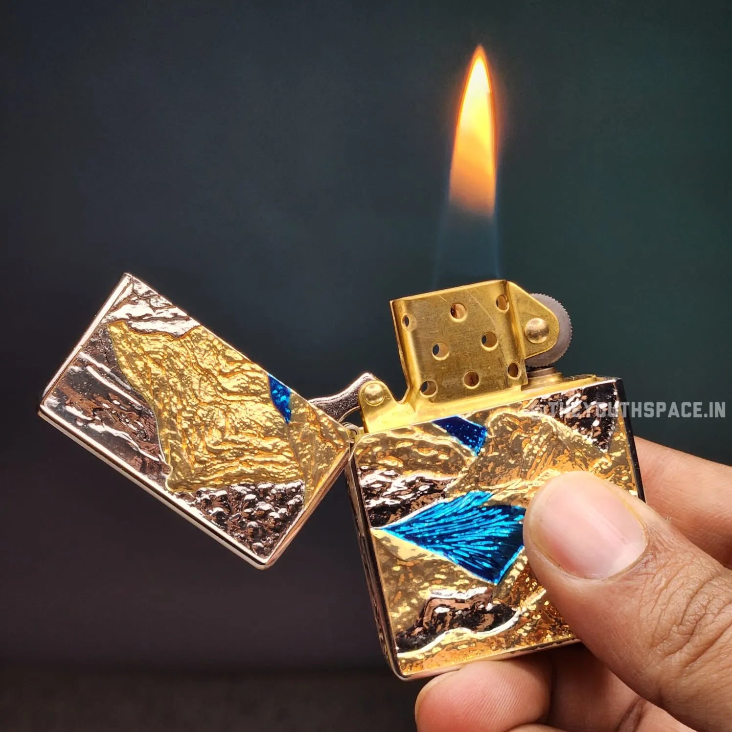 Zorro Ultimate Justice Heavy Armor Lighter With Mountains and Sea 2025