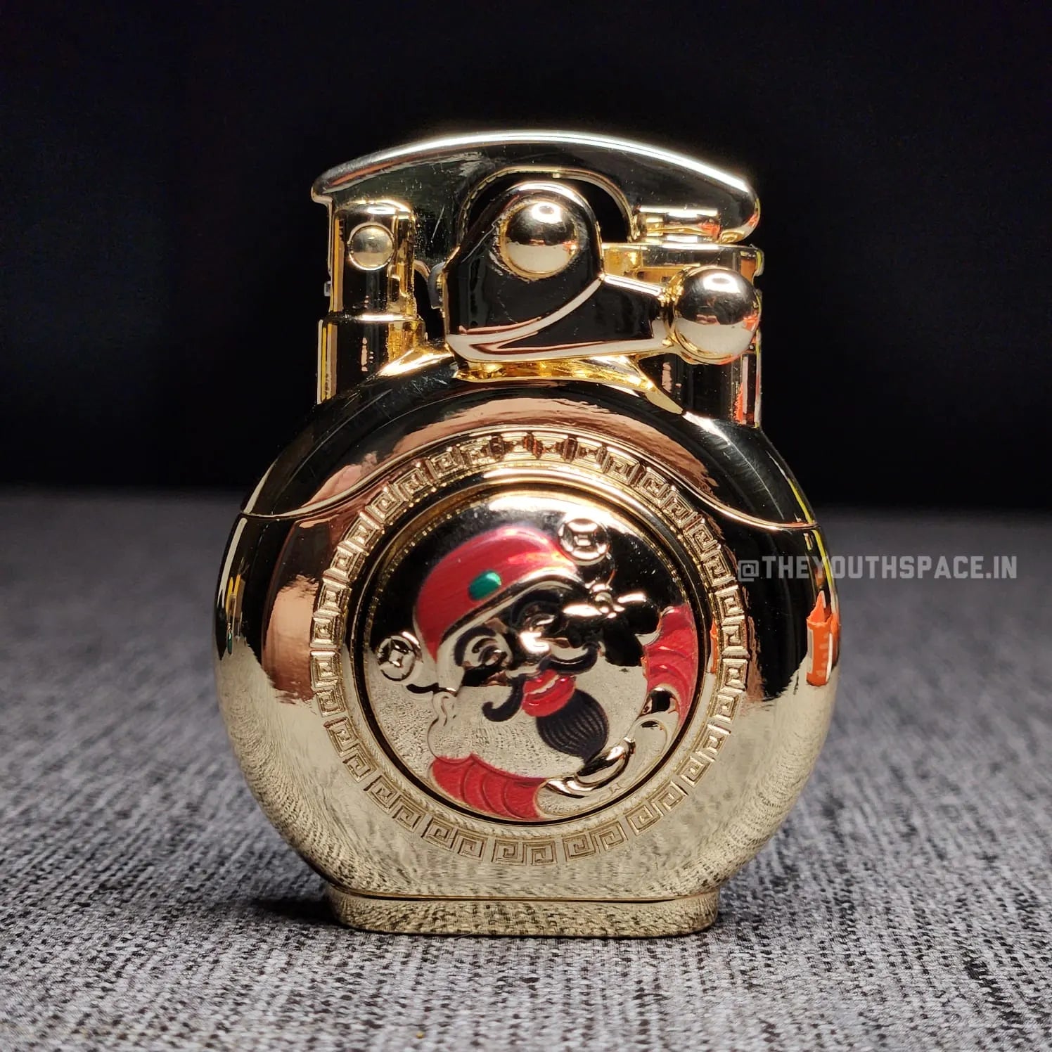 Zorro 620 Lucky God's Face Spinning Turntable Rocker Arm Kerosene Lighter