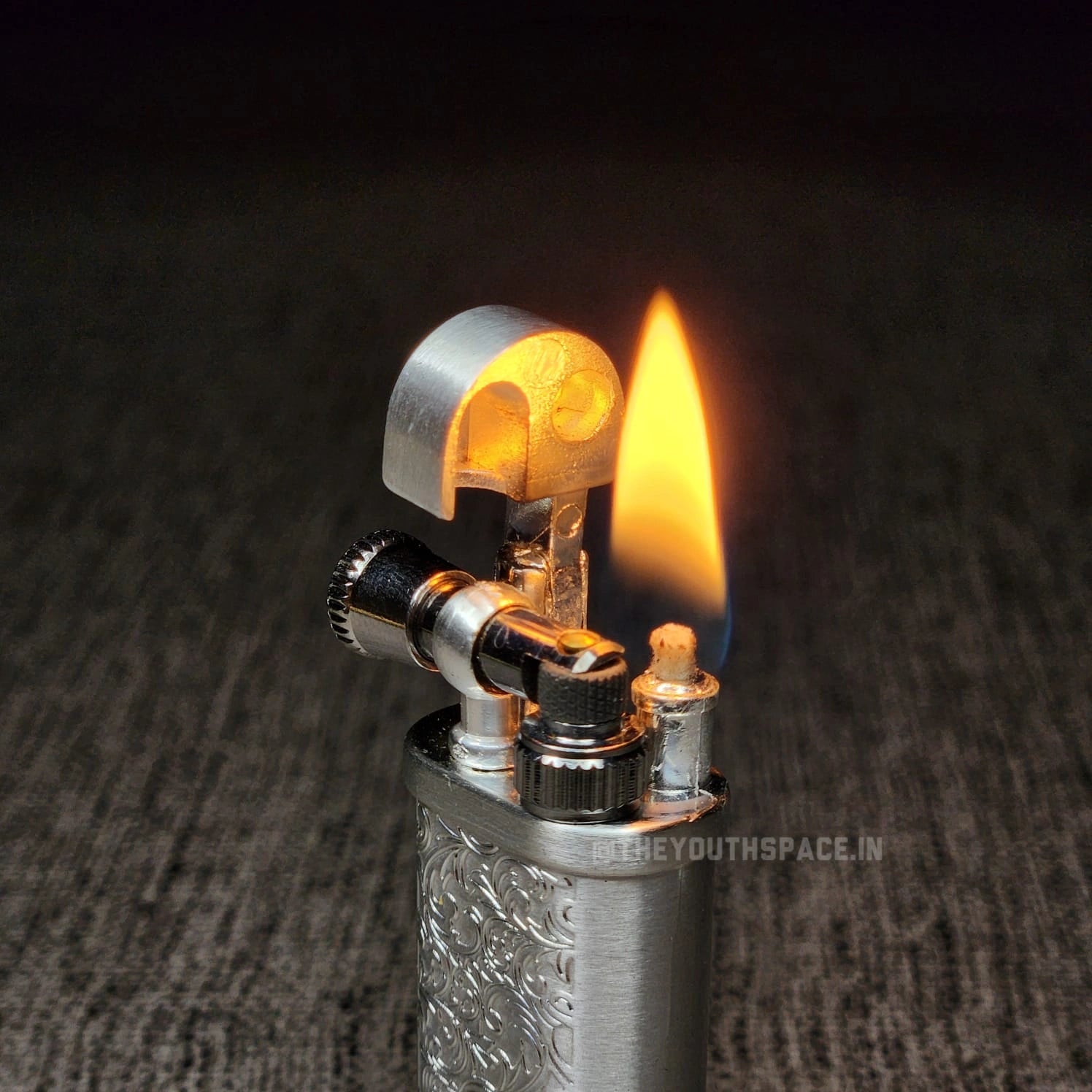 Vintage Intricate Design Lift Arm Metal Lighter