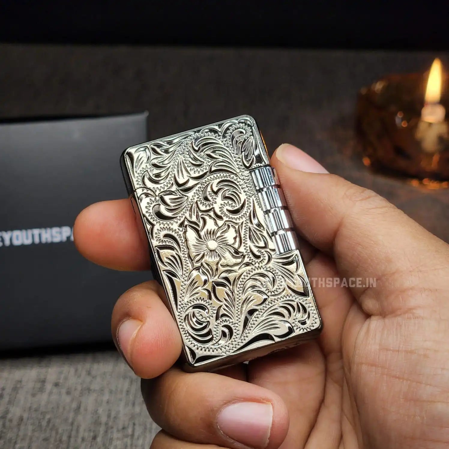 Classic Sleek Flint Wheel Lighter (Metallic) Model 2