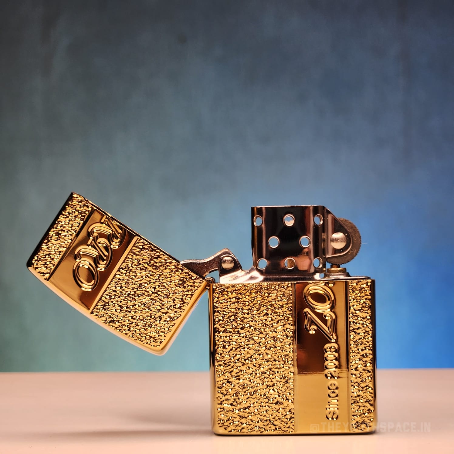 ZORRO ULTIMATE JUSTICE BRASS METALLIC GOLD COLOR LIGHTER 23HK