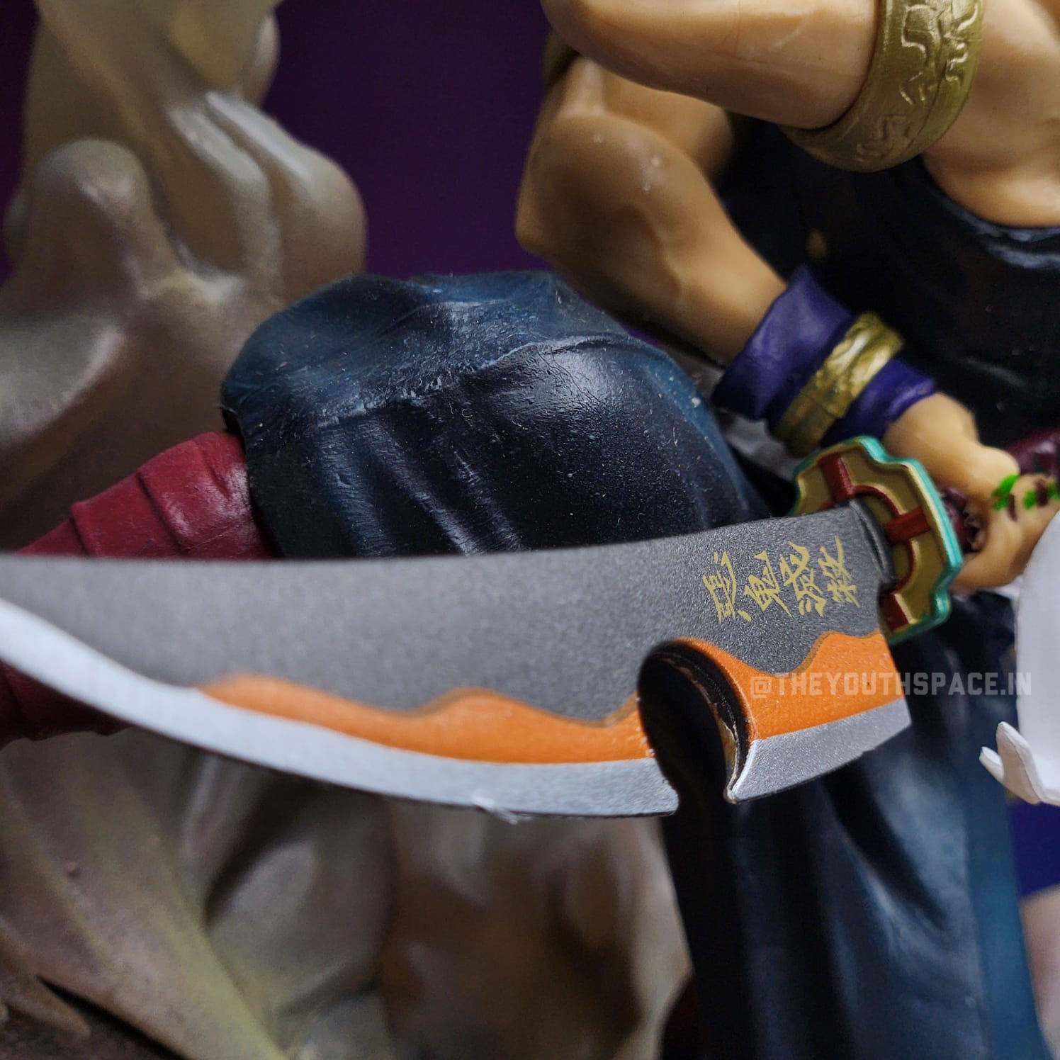 TENGEN UZUI ACTION FIGURE - DEMON SLAYER