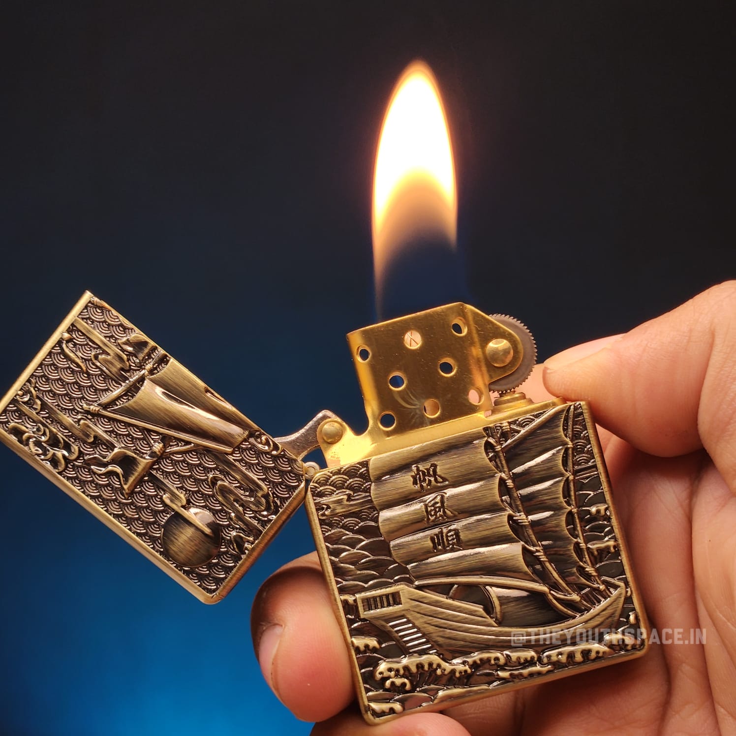 Ultra Premium Zorro Retro Sailboat Finely Carved Heavy Armor Brass Lighter