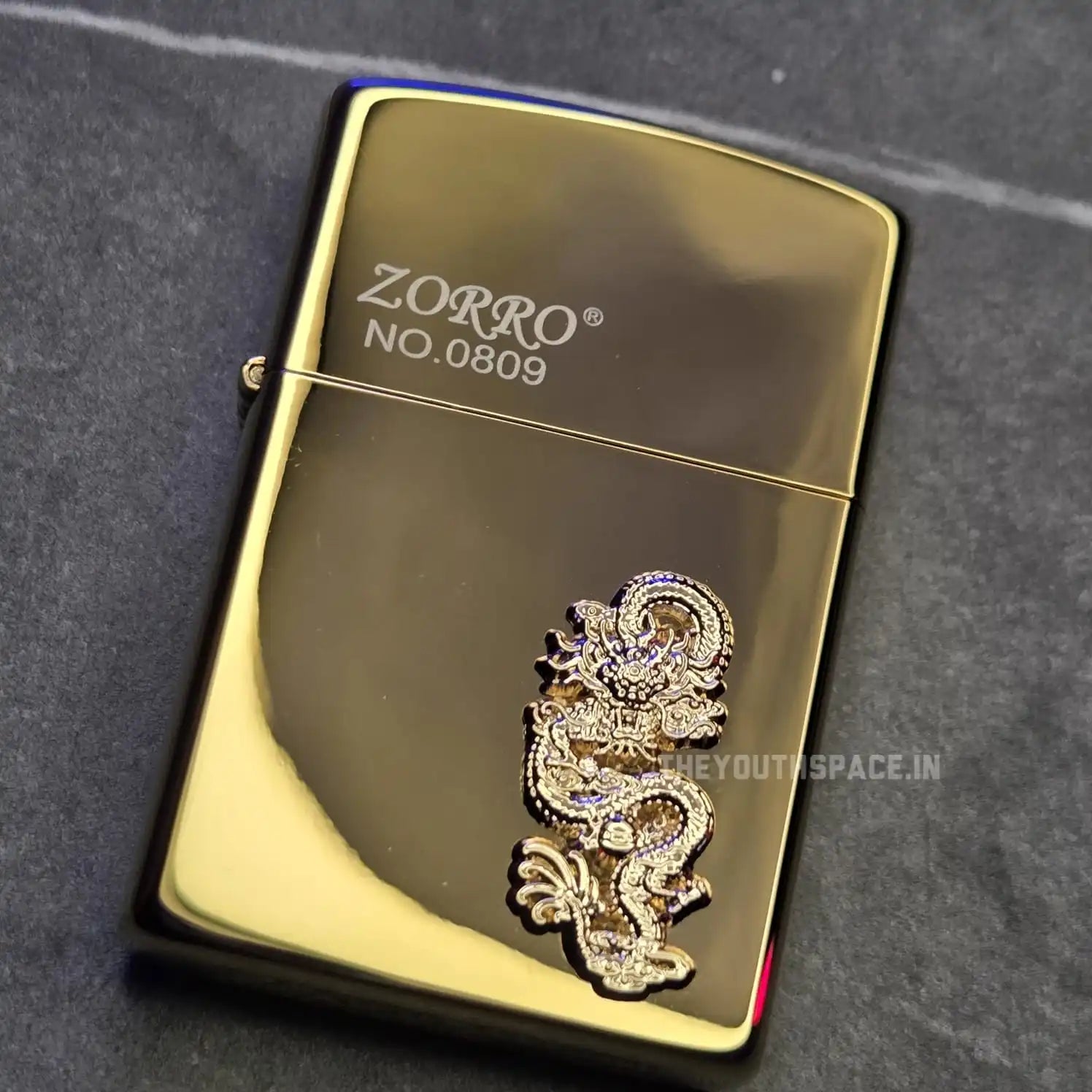 ZORRO ULTIMATE JUSTICE BRASS GOLDEN DRAGON EMBOSSED LIGHTER 24HK