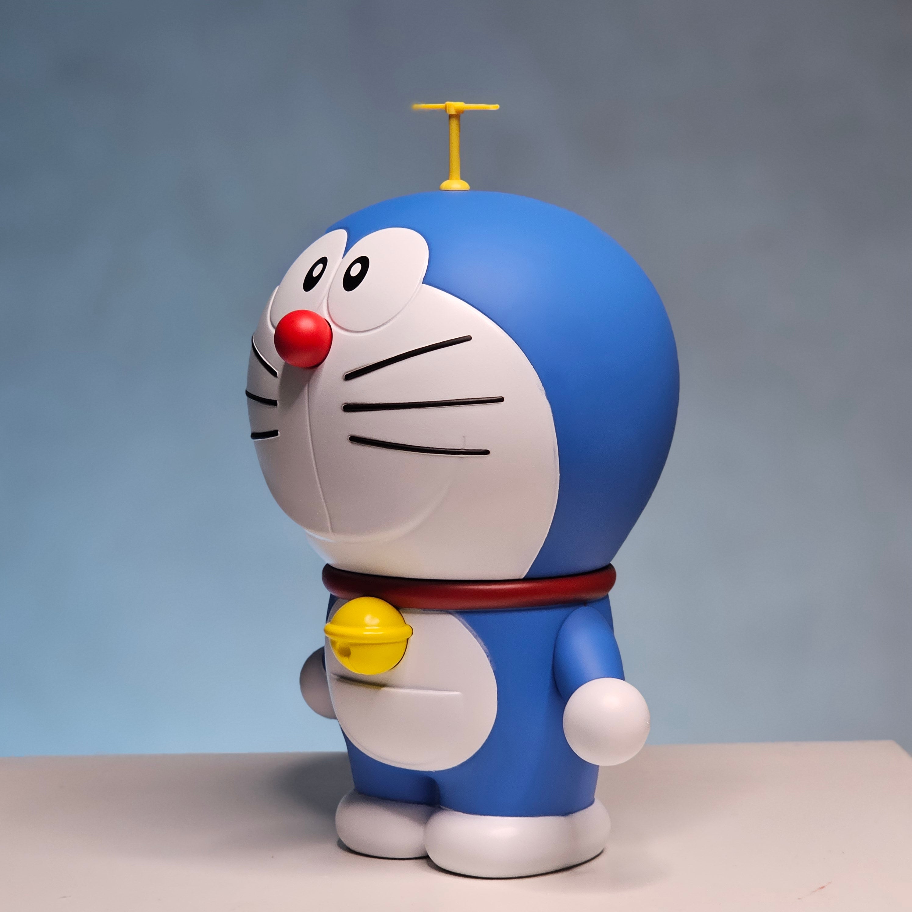 Doremon Action Figure with Detachable Take-Copter!