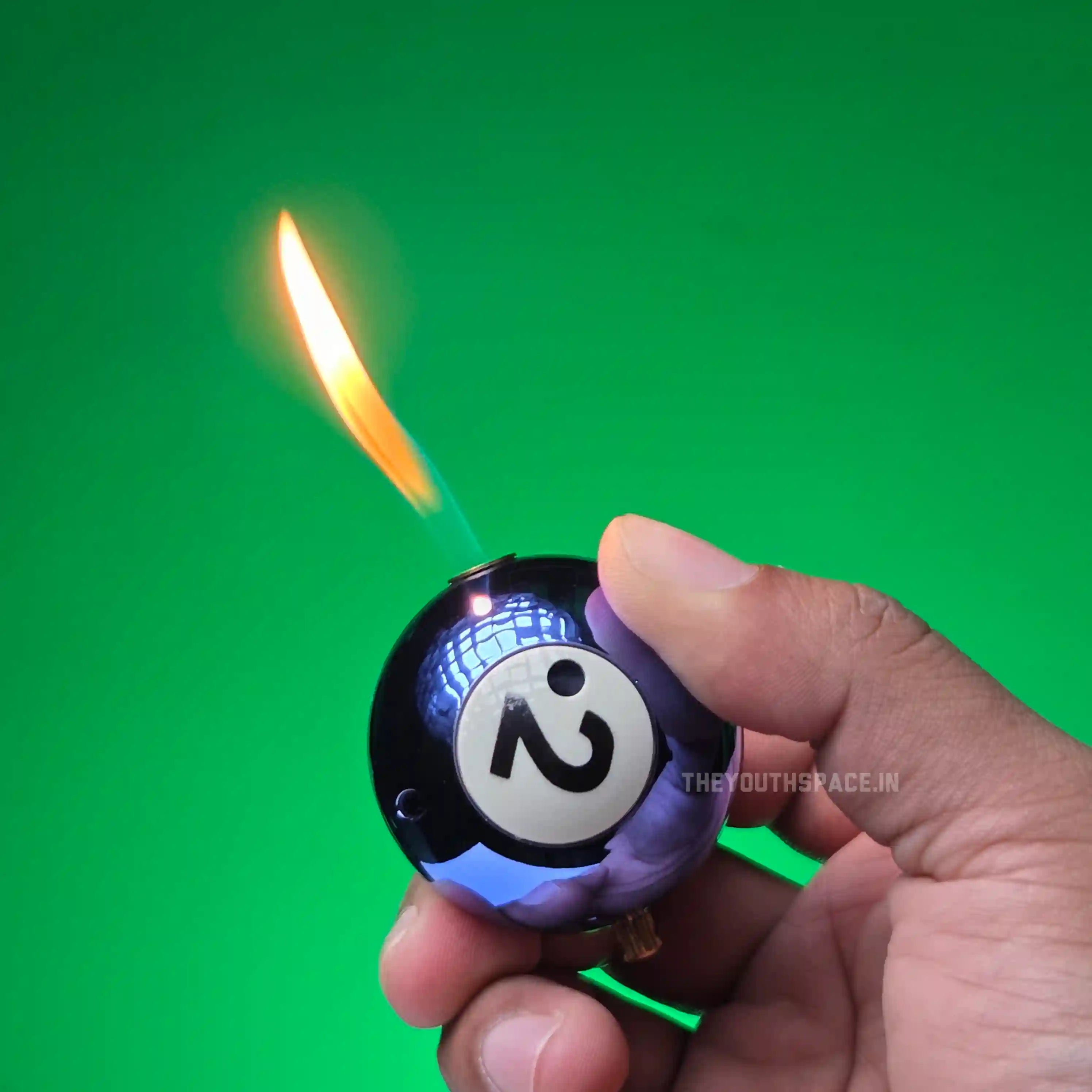 Billiards Pool Ball Spinner Lighter
