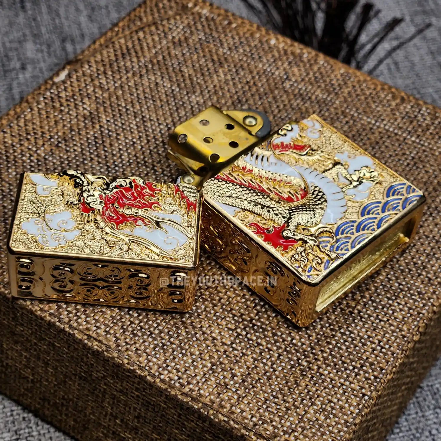 Zorro Ultimate Justice Brass Red Dragon Embossed Lighter 2025