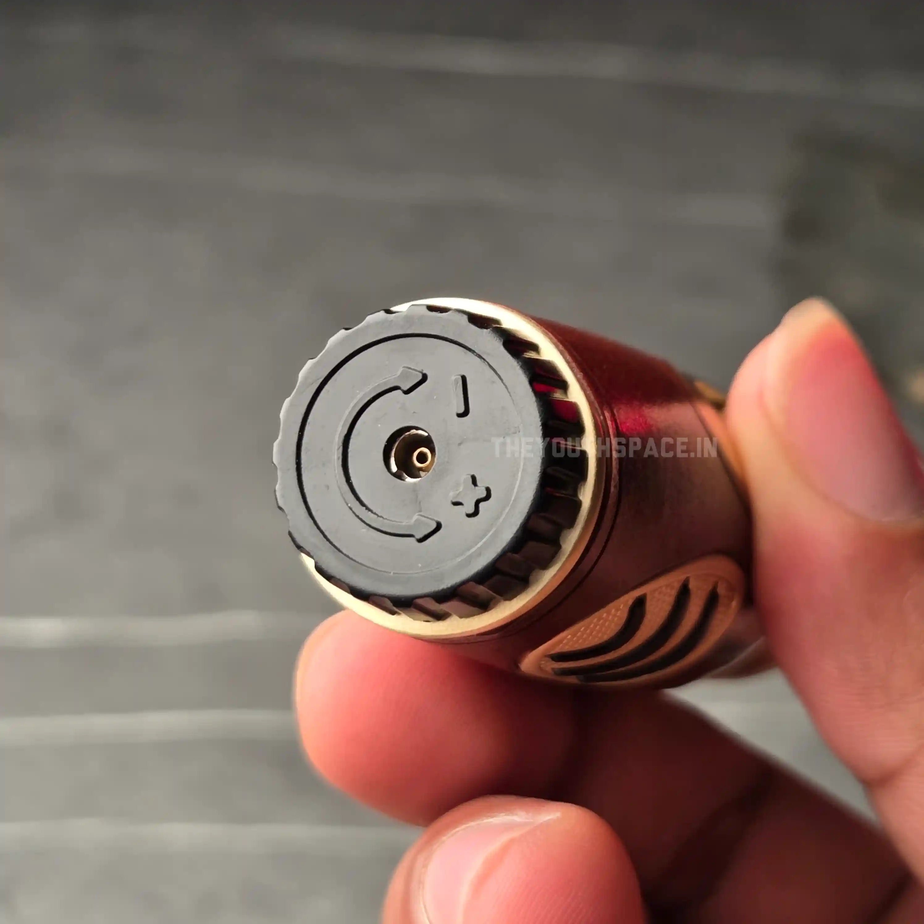Torch Grip Dual Flame Lighter