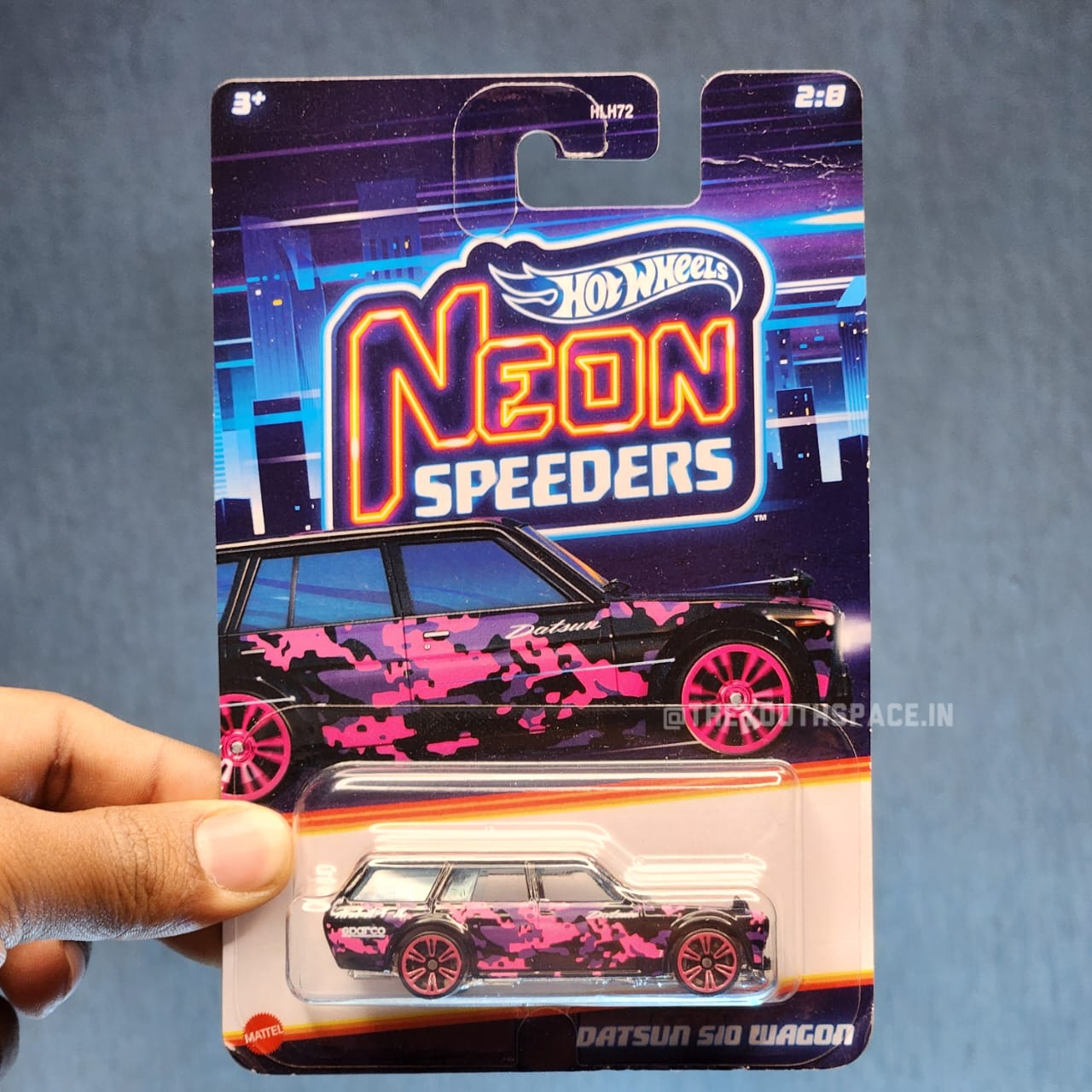 Hot Wheels Neon Speeders Datson SIO Wagon (Imported)