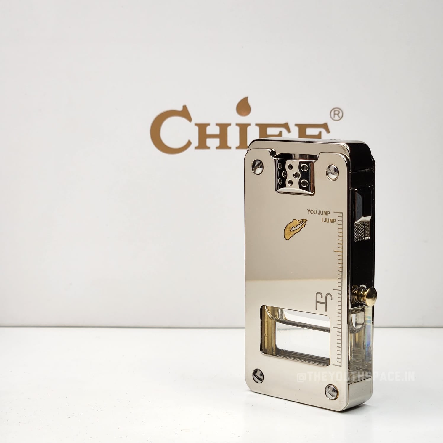 Chief 705 Kerosene Lighter