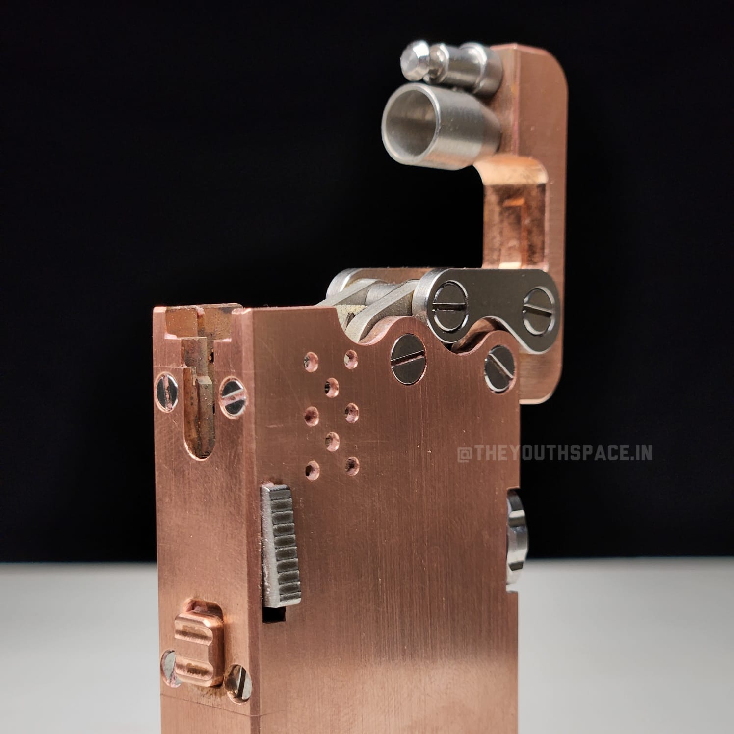 Premium Vintage Brass Mechanical Automatic Ignition Lighter