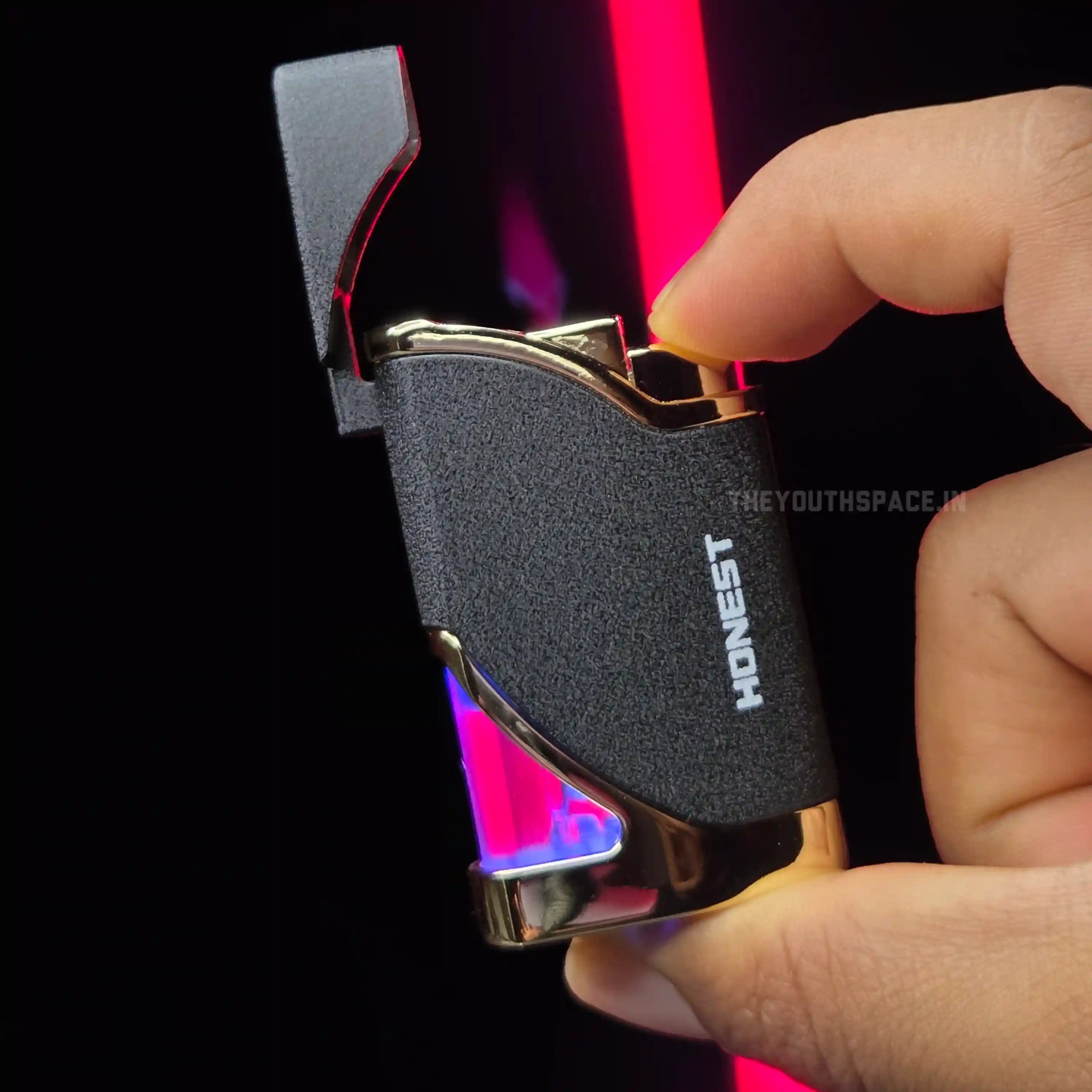 Honest Compact Matte Black Glow Tank Jet Lighter
