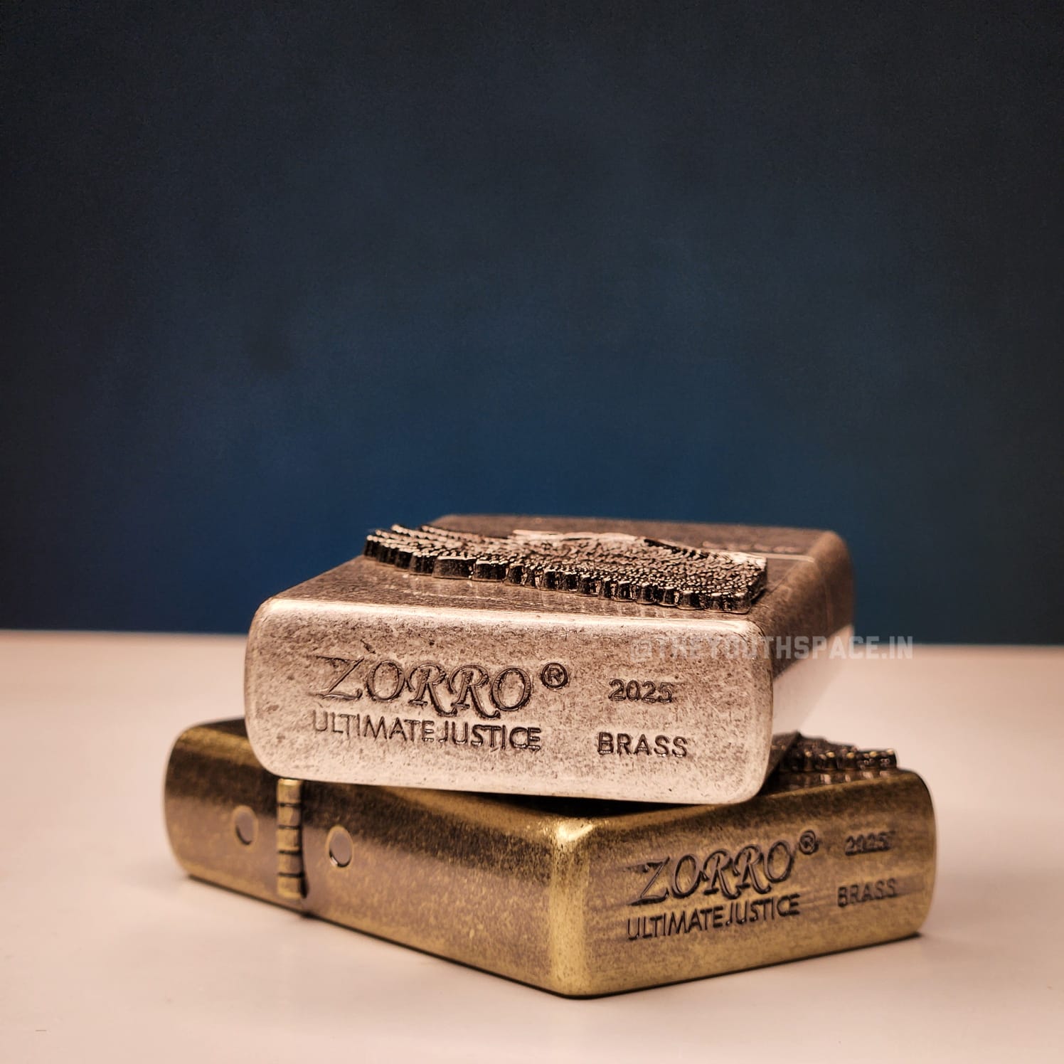 ZORRO ULTIMATE JUSTICE BRASS ANTIQUE WING EMBOSSED LIGHTER 2025