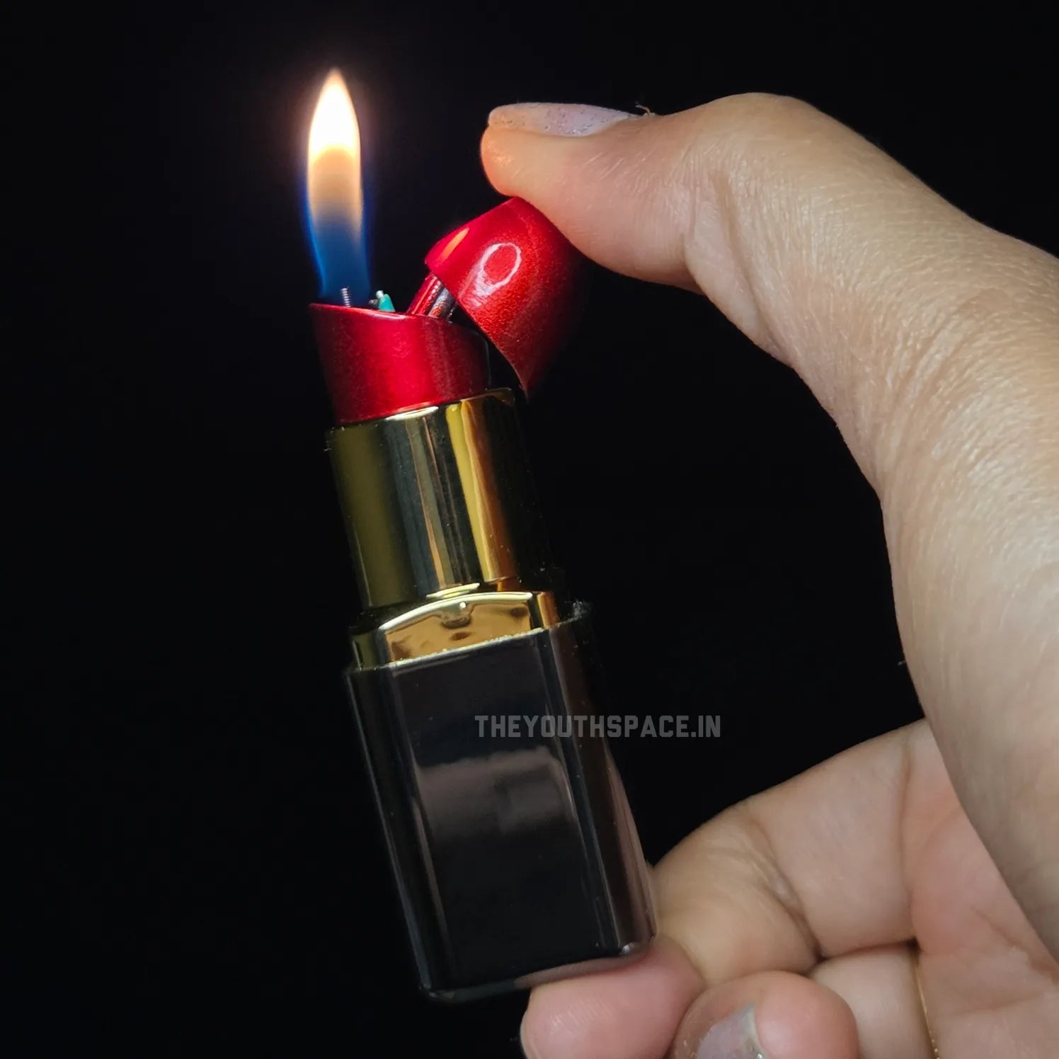 Glam Lipstick Flame Lighter