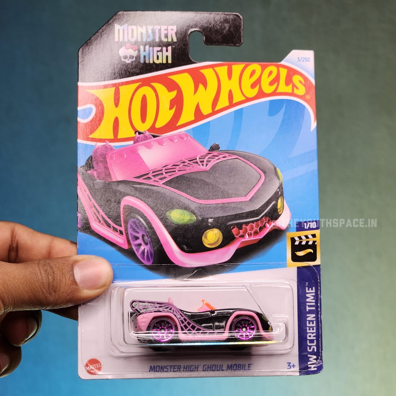 Hot Wheels Monster High Ghoul Mobile (Imported)