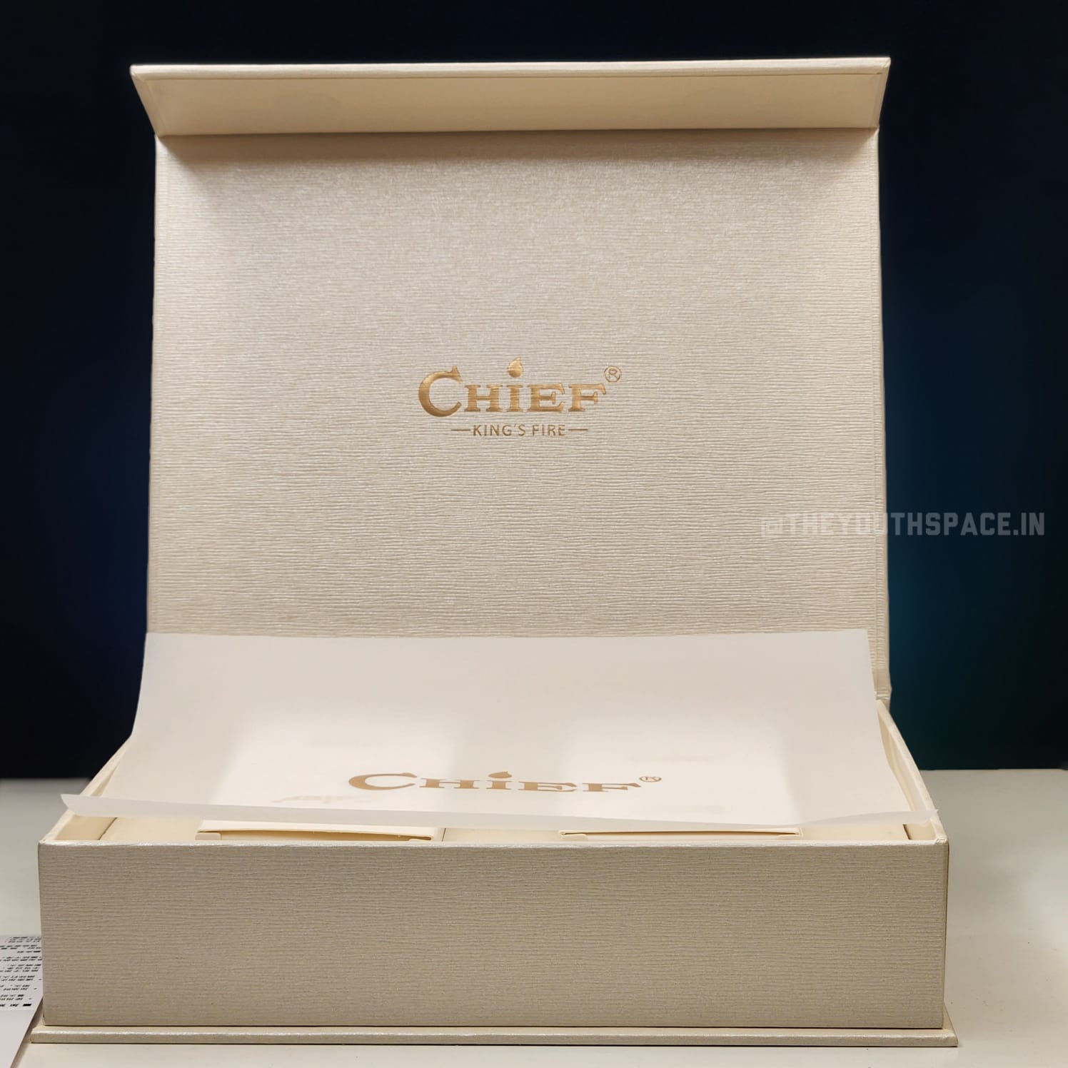 Chief 702 Kerosene Lighter