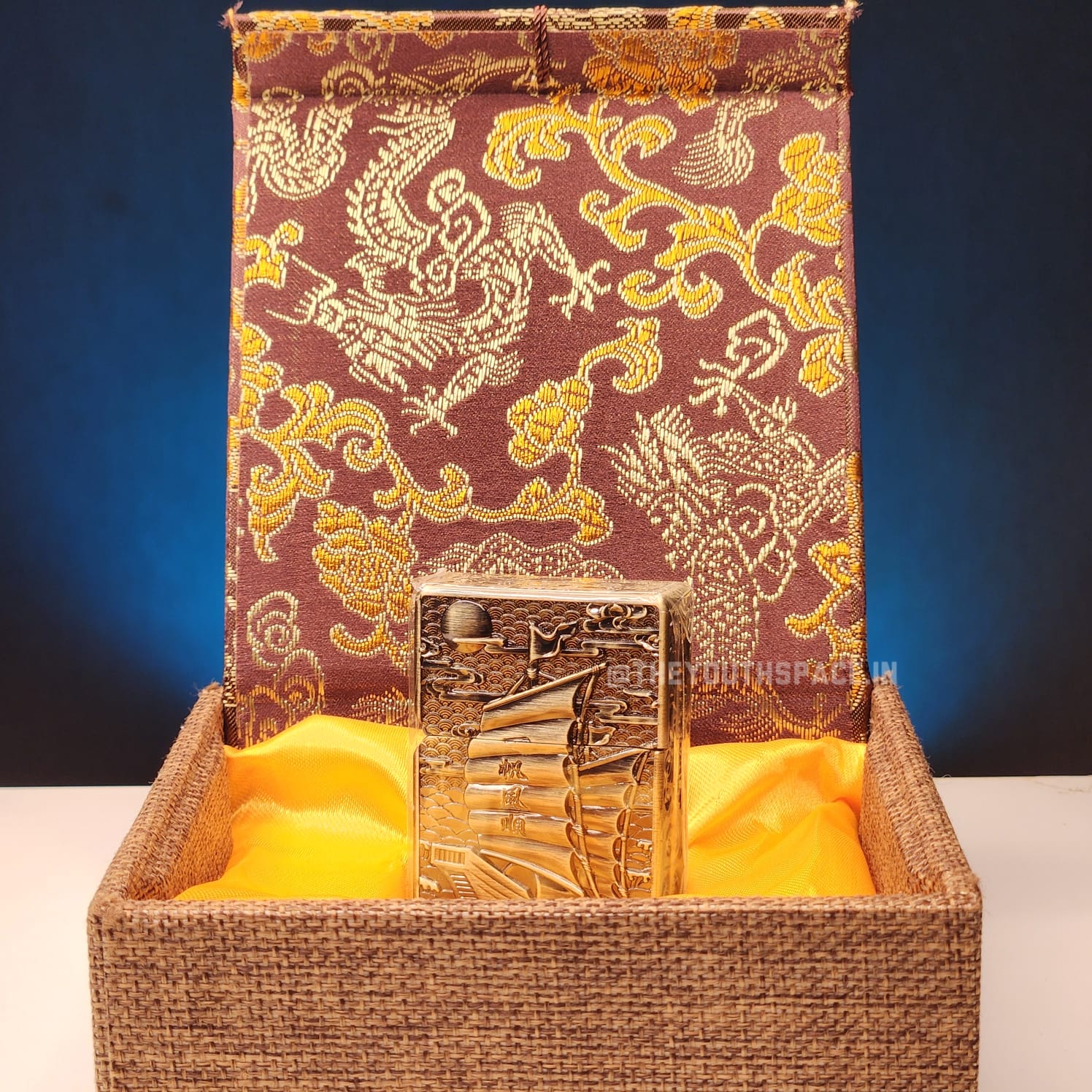 Ultra Premium Zorro Retro Sailboat Finely Carved Heavy Armor Brass Lighter