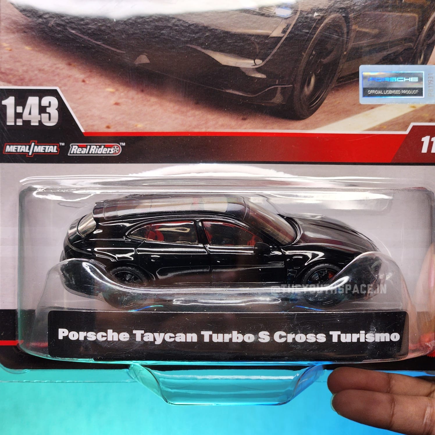 Hot Wheels Premium 1:43 Porsche Taycan Turbo S cross Turismo (Imported)