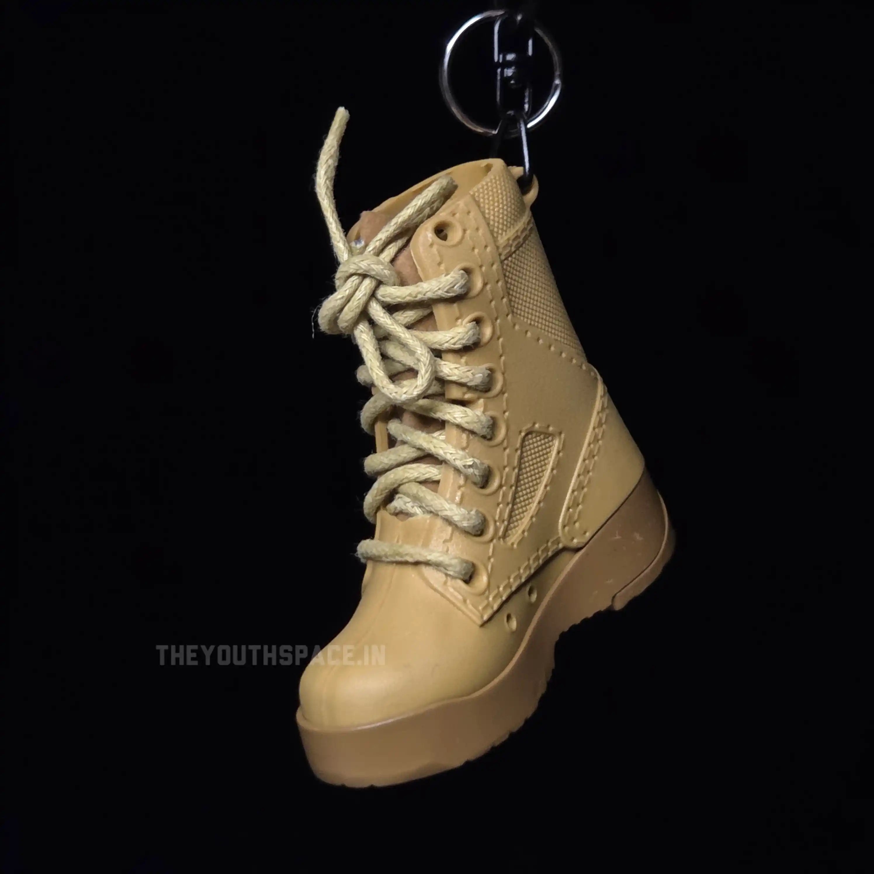 Boot-shaped jet flame lighter