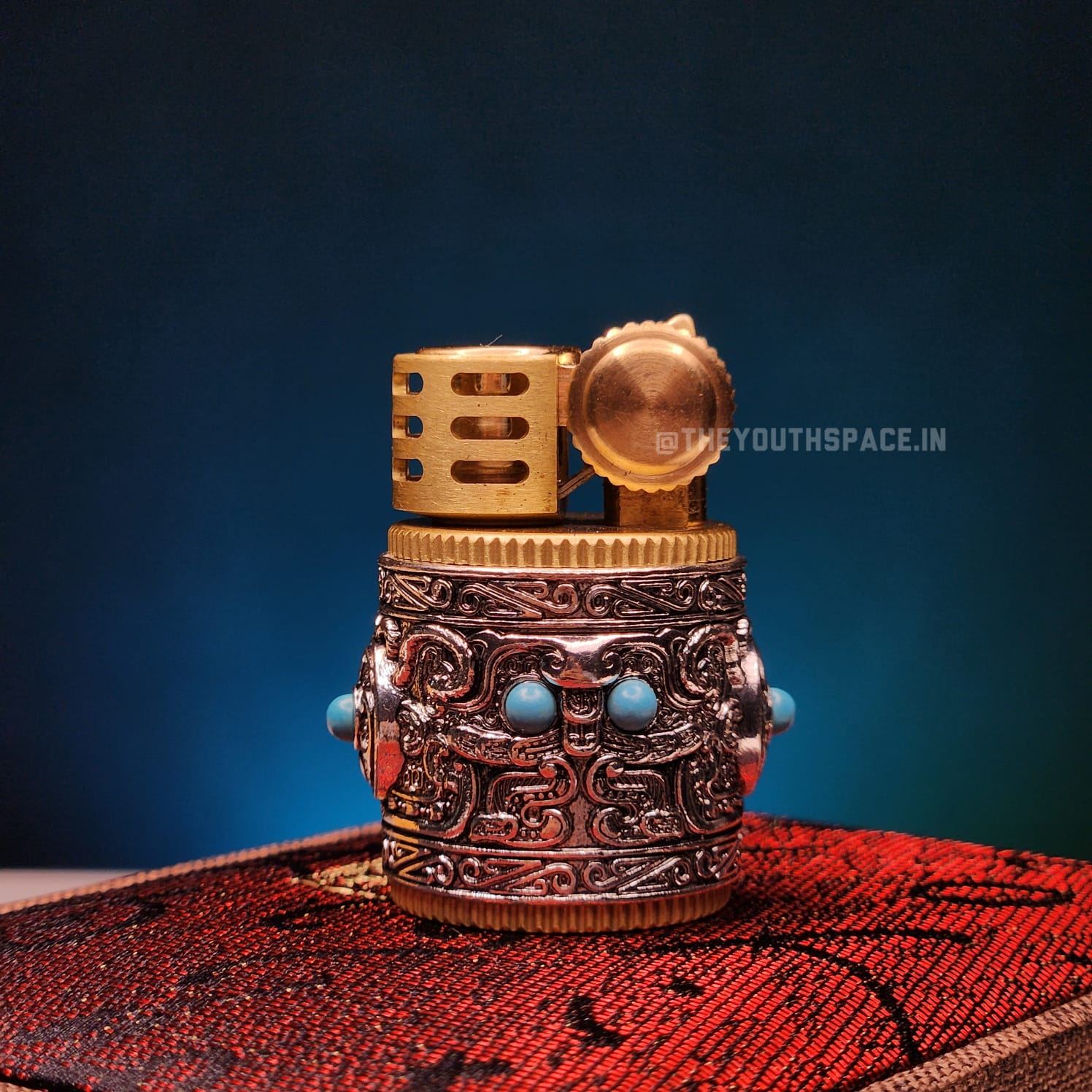 Chief Tibetan Vintage Kerosene Lighter (Brass)