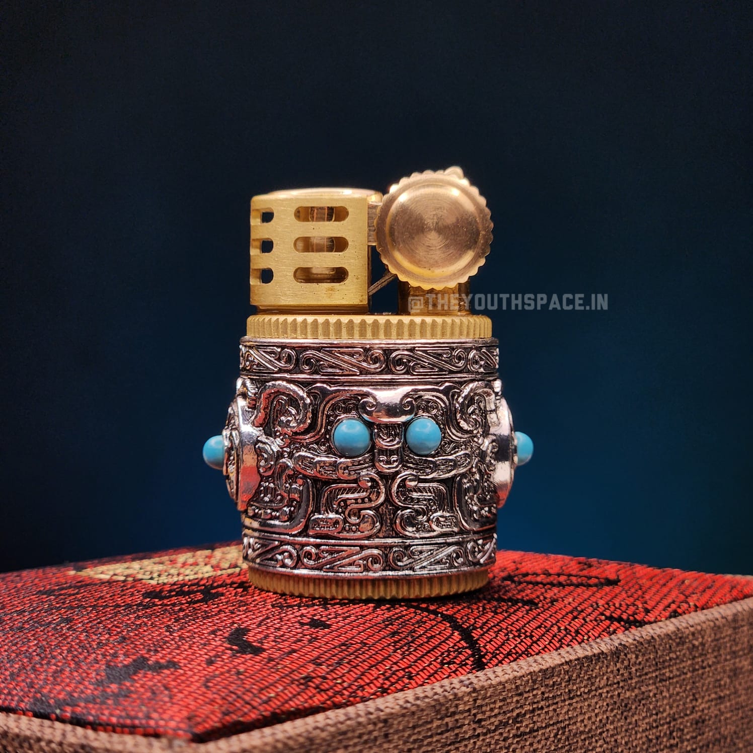 Chief Tibetan Vintage Kerosene Lighter (Brass)
