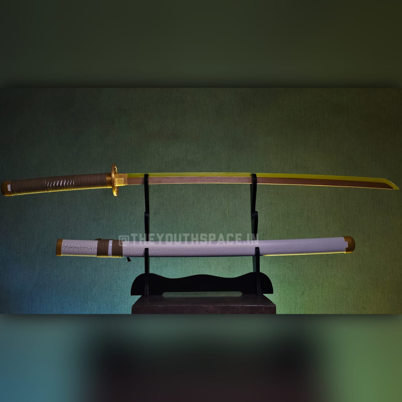 Anime neon wooden katana (104 cm)