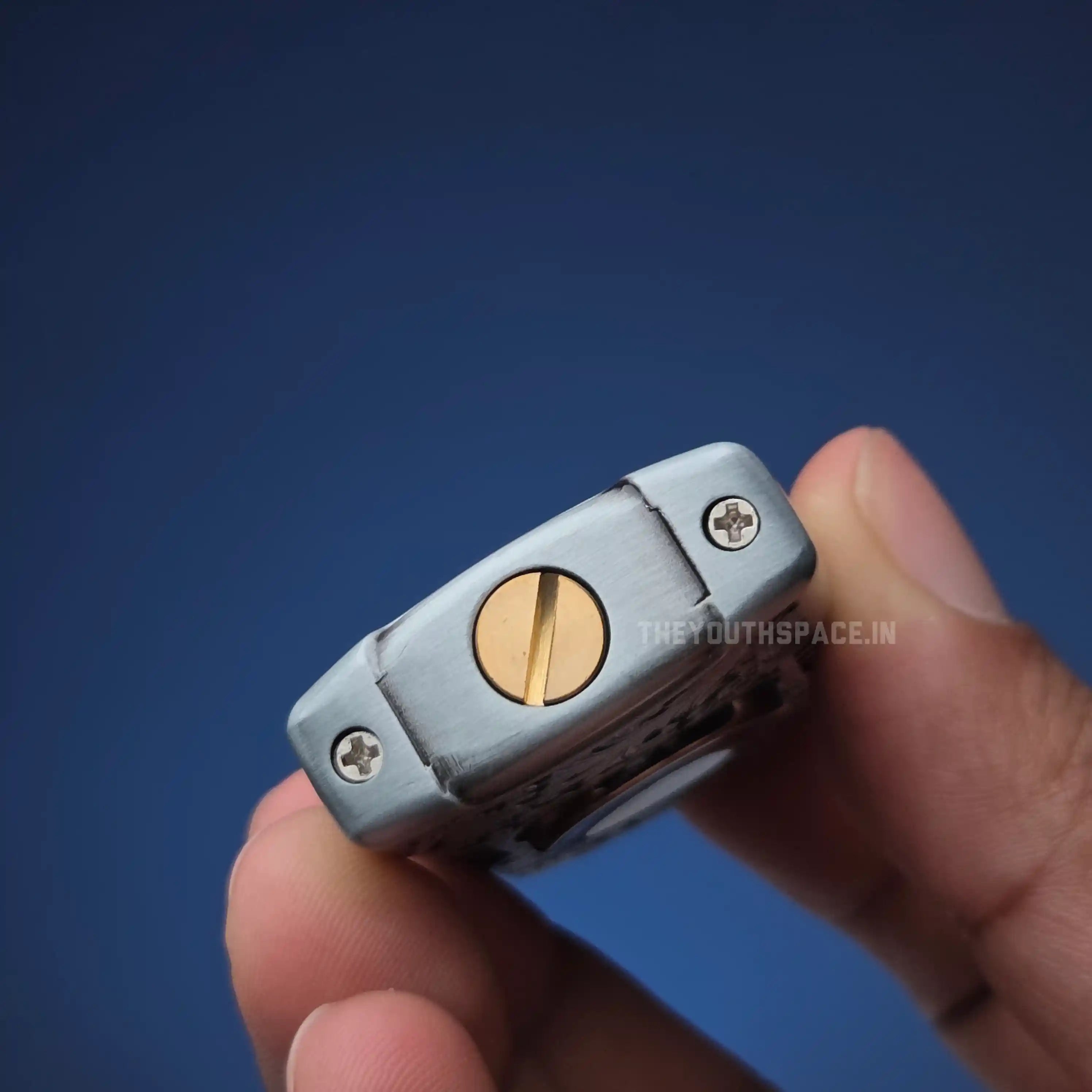 Mini Fidget Spinner Fluid Lighter