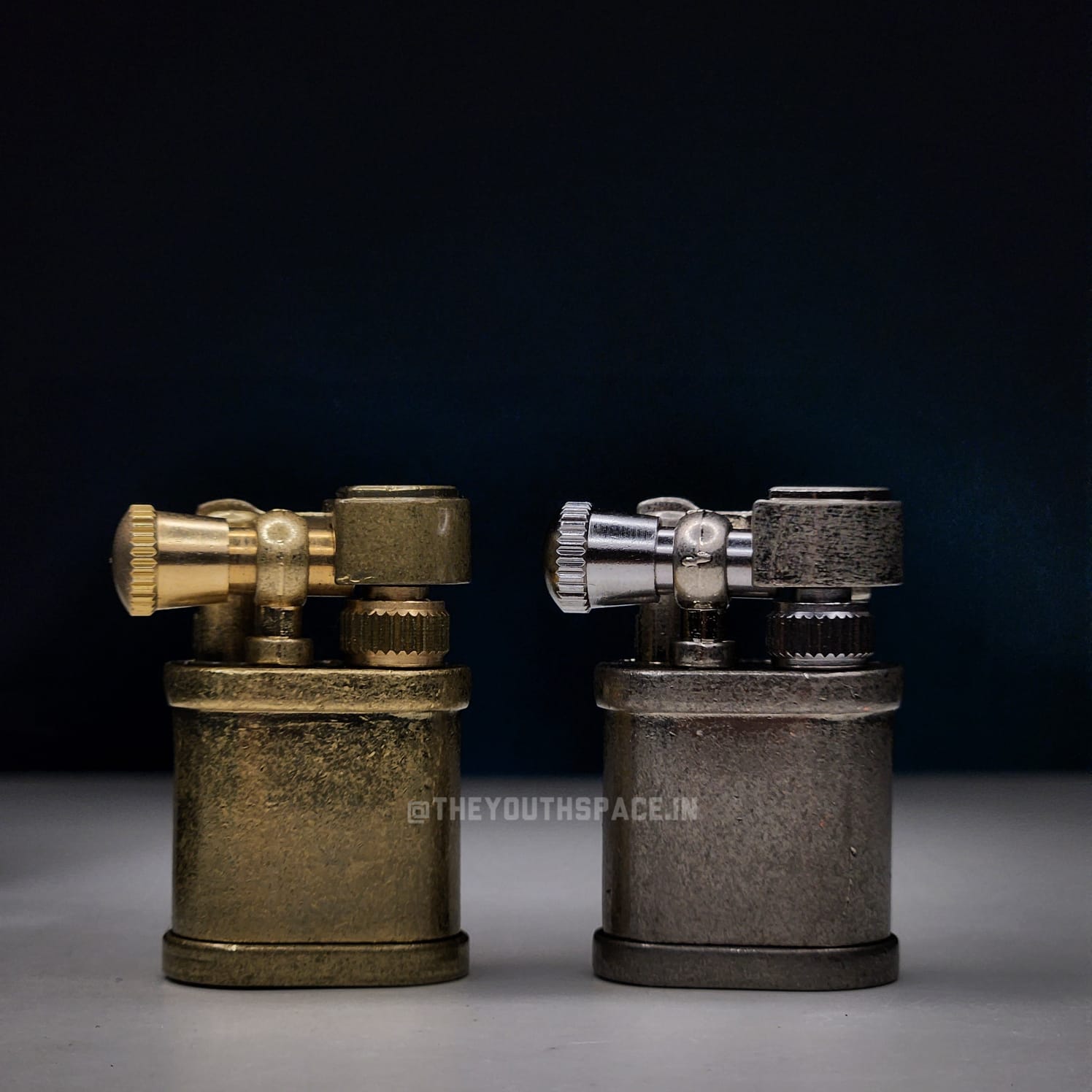 Mini Vintage Portable Hiking Lighter (Metallic)