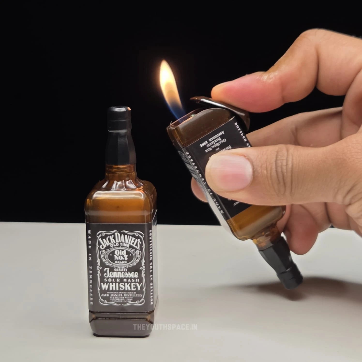 Oak Barrel Flame Butane Gas Lighter
