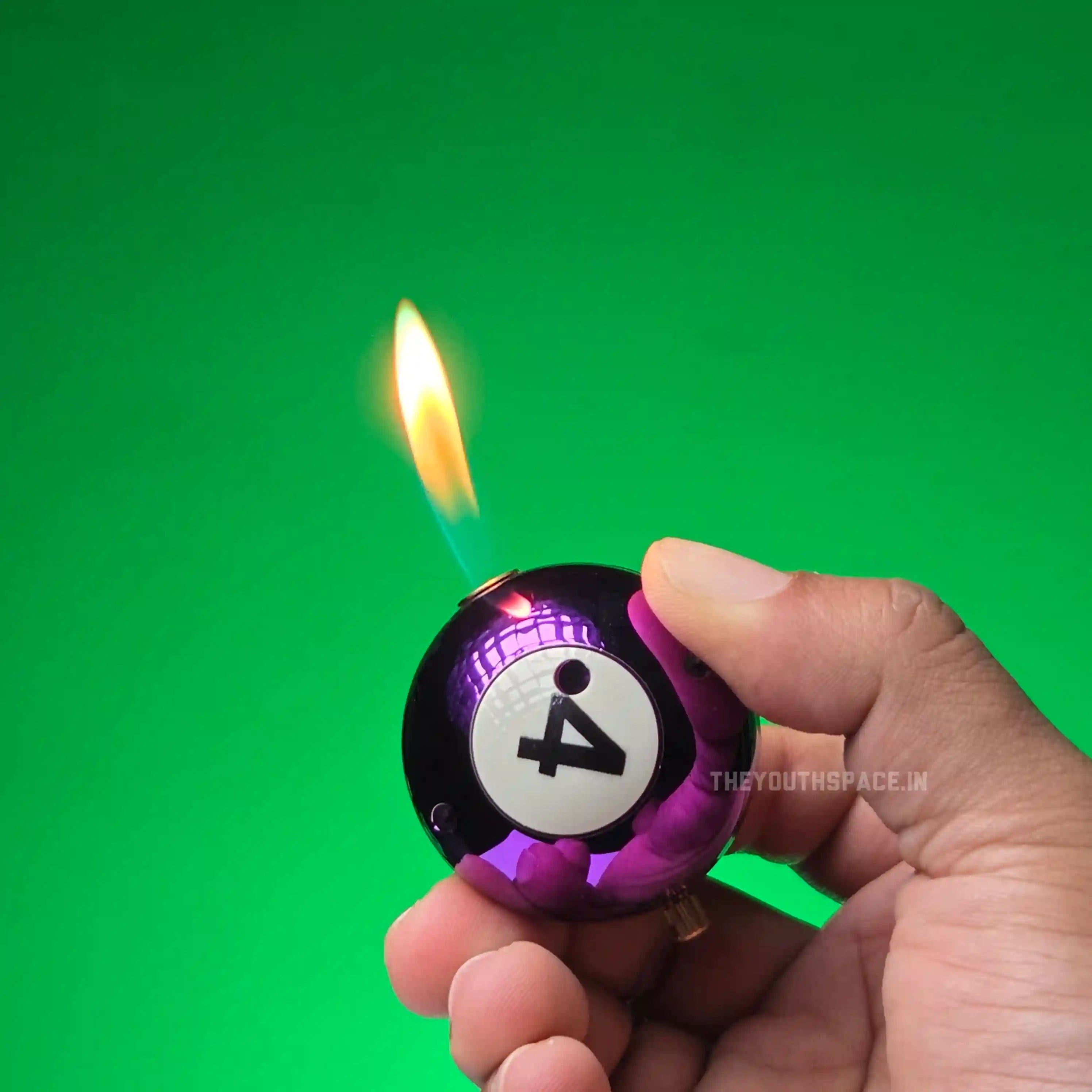Billiards Pool Ball Spinner Lighter