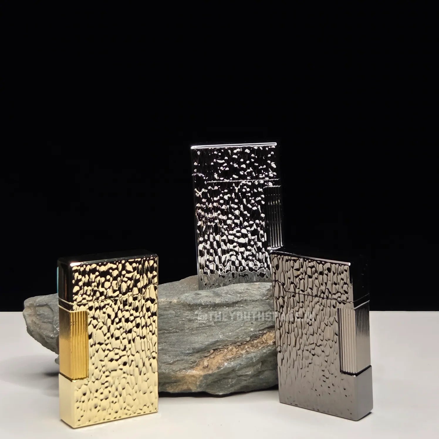 Classic Leather Pattern Side Press Lighter