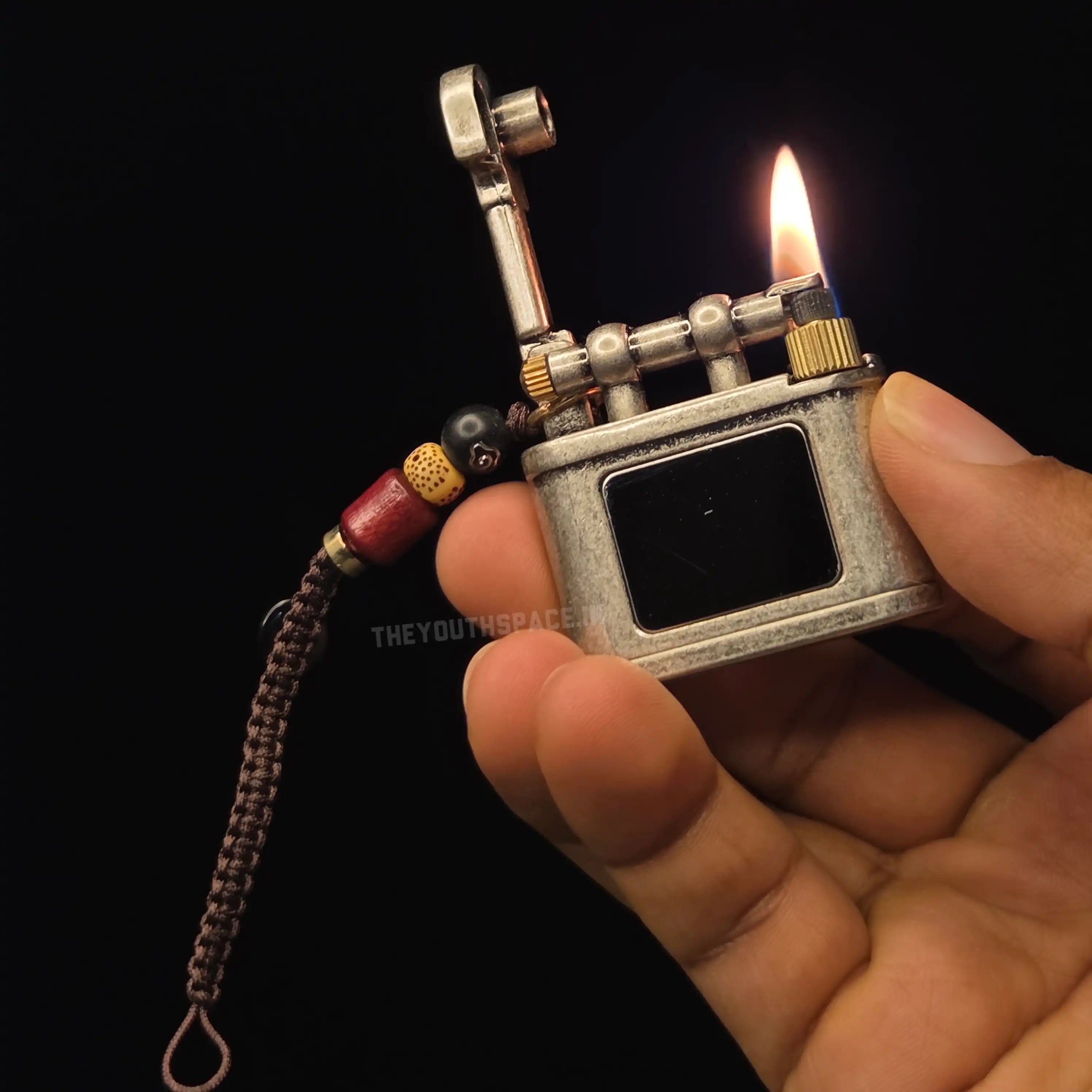 SOKO Antique Handheld Mirror Lighter