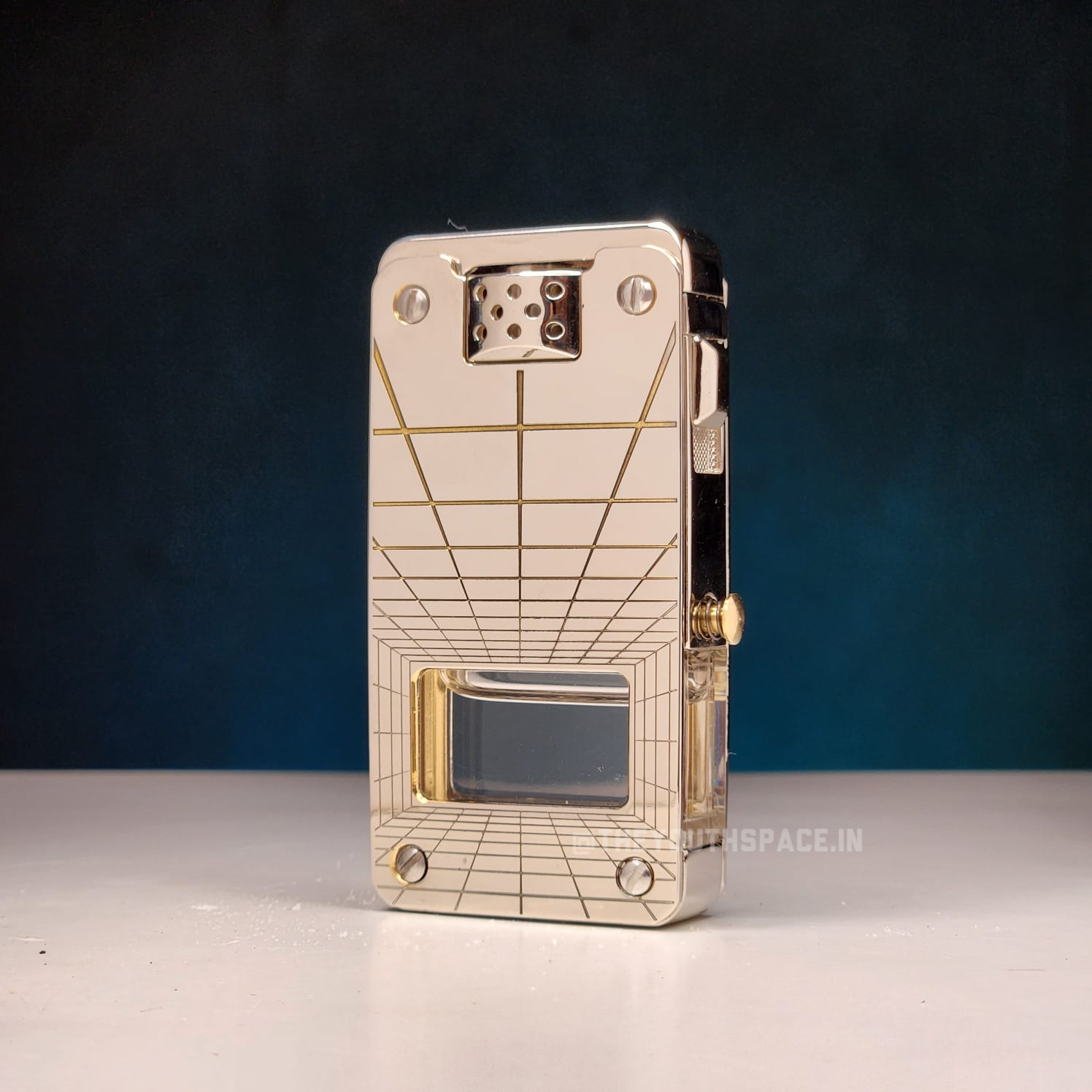 Chief 702 Kerosene Lighter