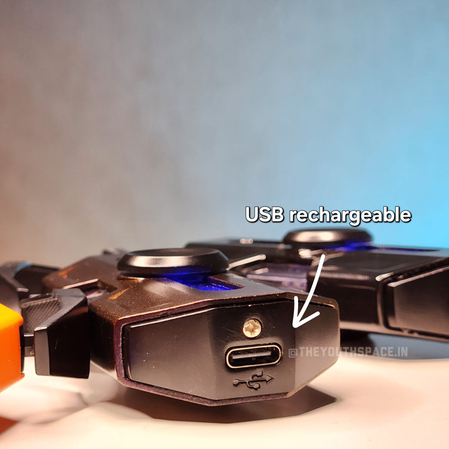 Premium Disc Shaped Spinner Lighter with LED Lights (Metallic)