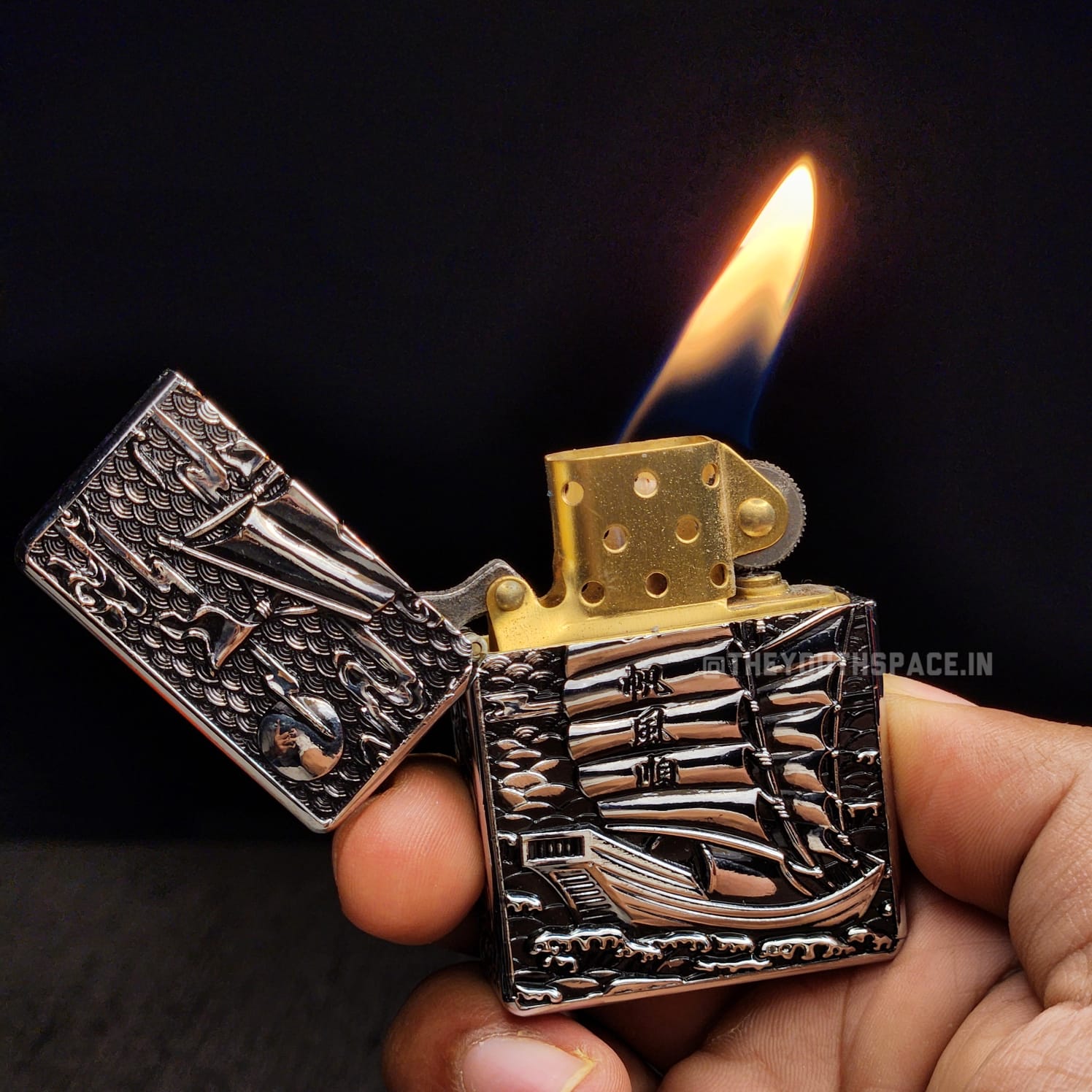 Ultra Premium Zorro Retro Sailboat Finely Carved Heavy Armor Brass Lighter