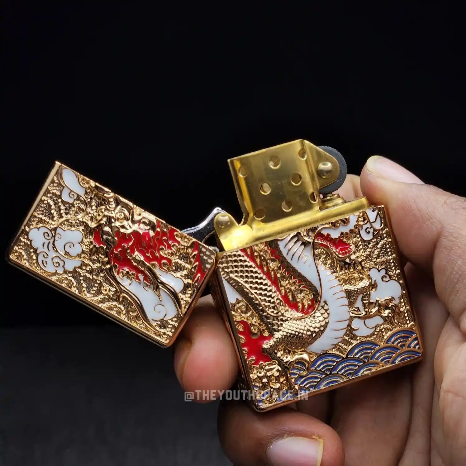 Zorro Ultimate Justice Brass Red Dragon Embossed Lighter 2025