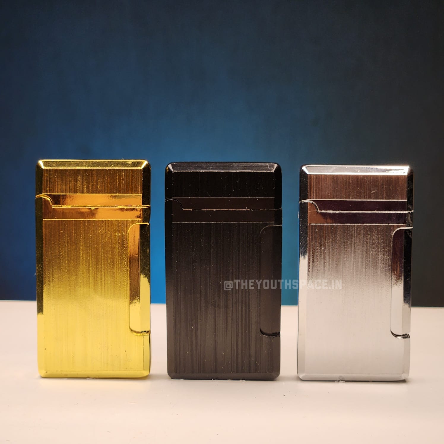 Sleek Textured Jet Flame Lighter (Metallic)