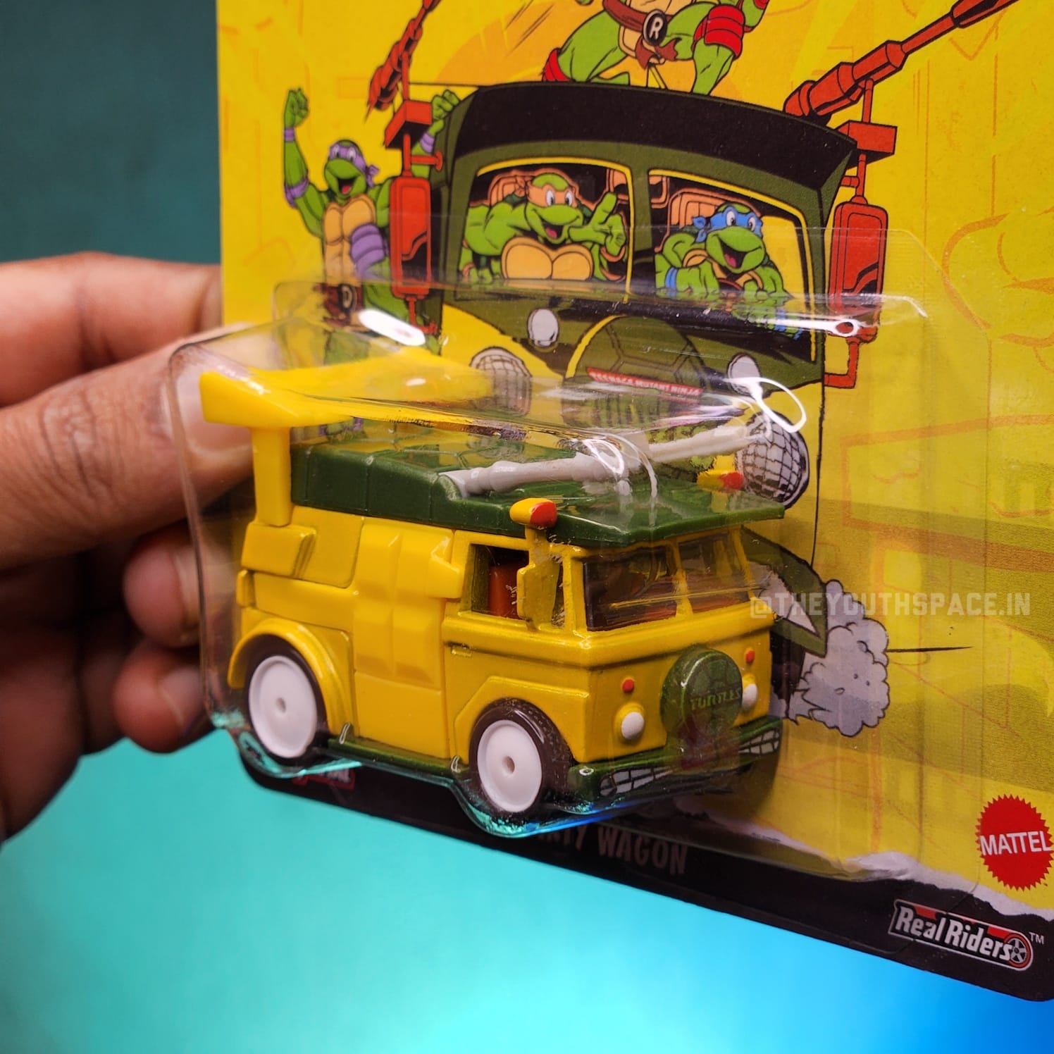 Hot Wheels Premium NINJA TURTLES PARTY WAGON (Imported)