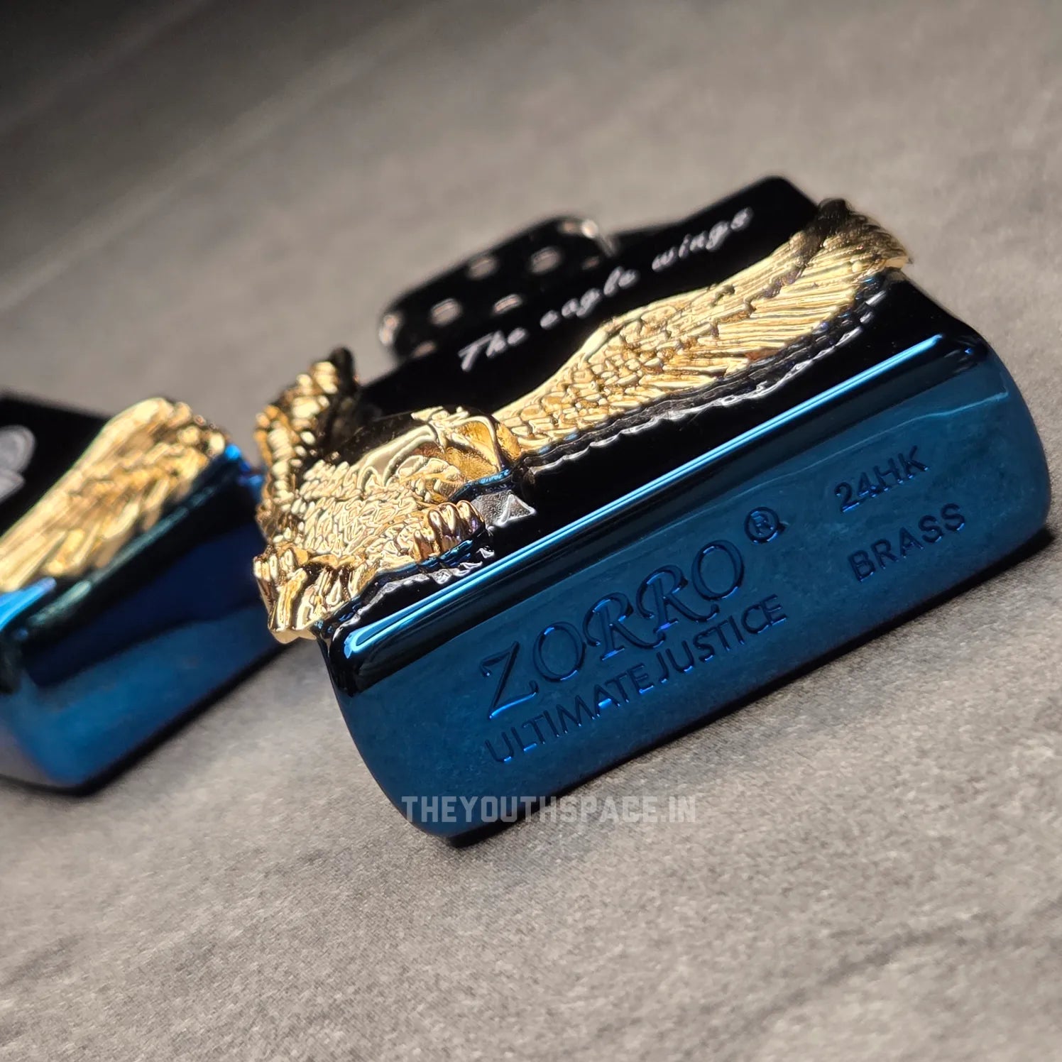 ZORRO ULTIMATE JUSTICE BRASS EAGLE EMBOSSED LIGHTER 24 HK