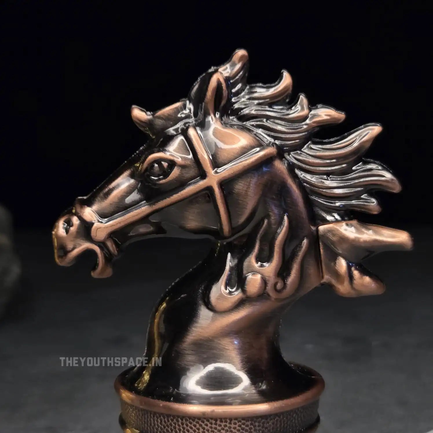 Horse Showpiece Collectible Jet Lighter