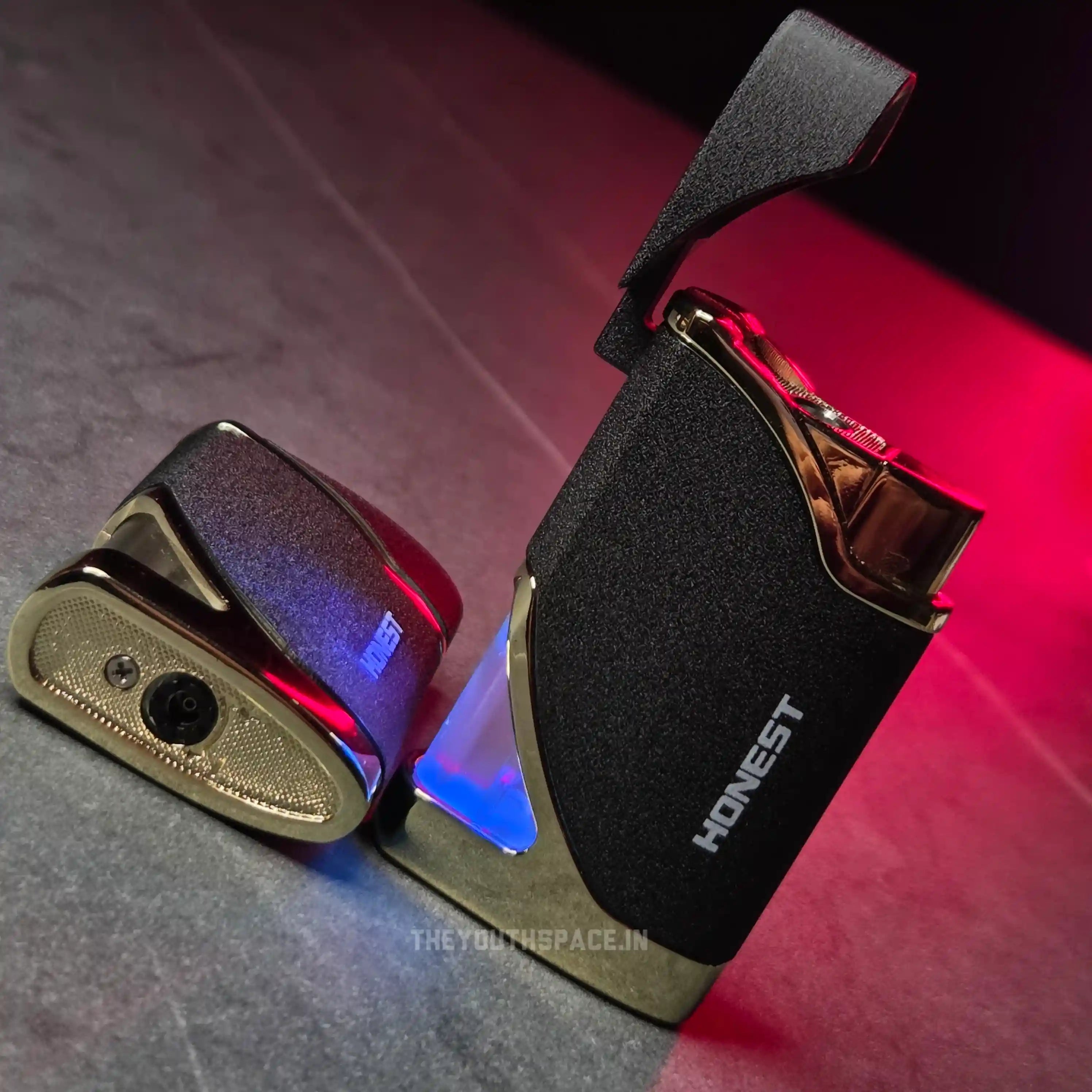 Honest Compact Matte Black Glow Tank Jet Lighter
